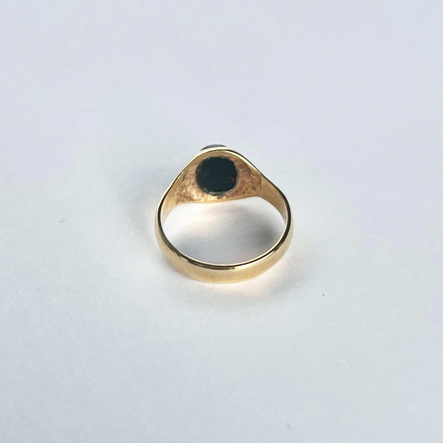 Women's or Men's Vintage Bloodstone and 9 Carat Gold Signet Ring