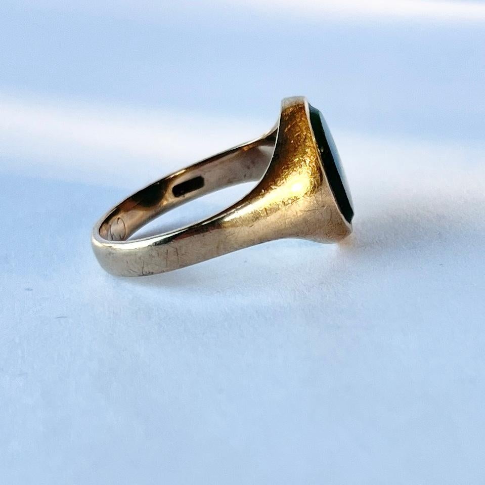 Vintage Bloodstone and 9 Carat Gold Signet Ring For Sale 1