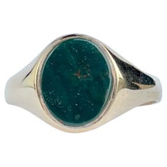 Vintage Bloodstone and 9 Carat Gold Signet Ring