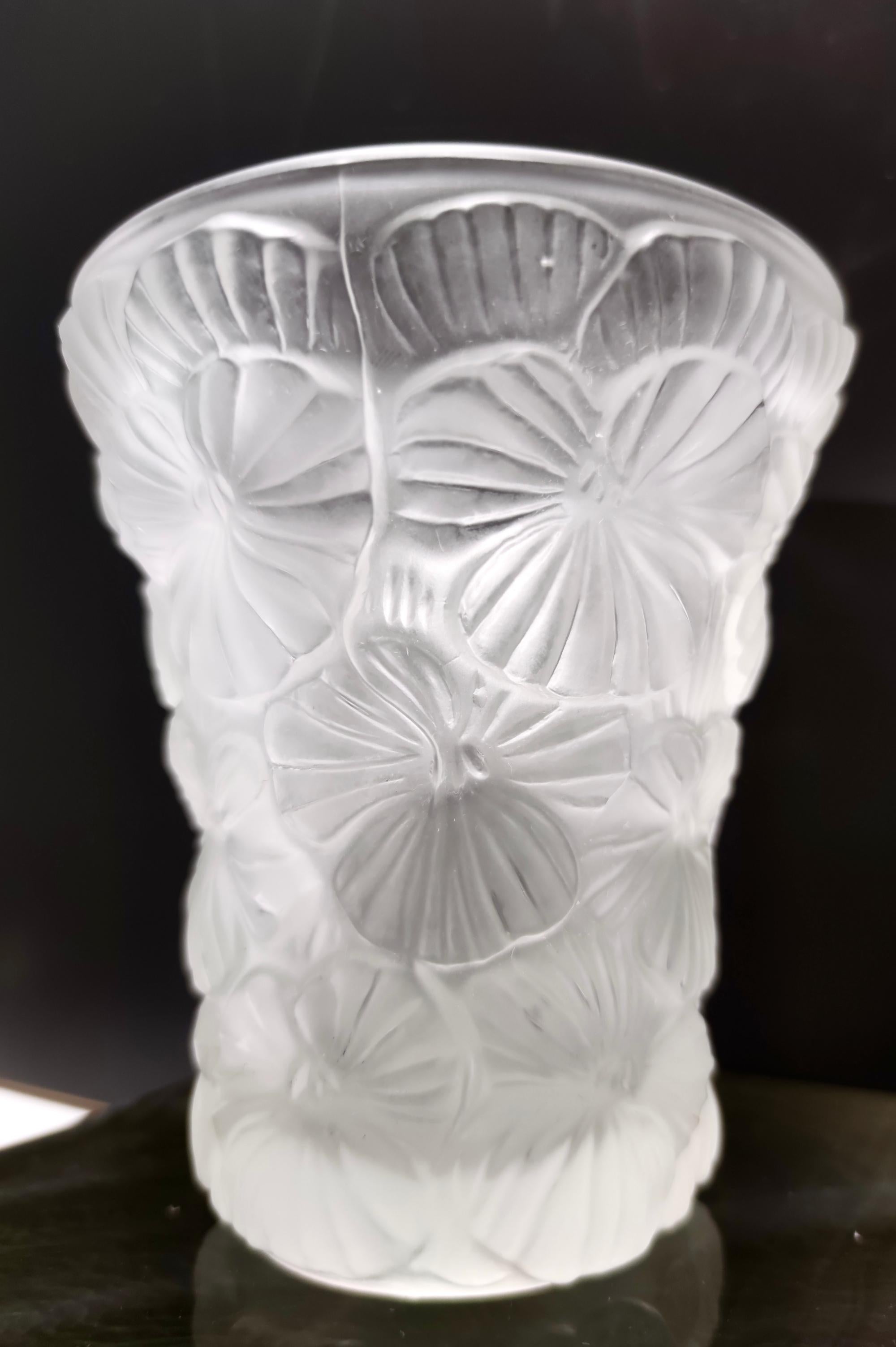 Mid-Century Modern Vintage Blown and Frosted Glass Vase in the Style of René Lalique, France