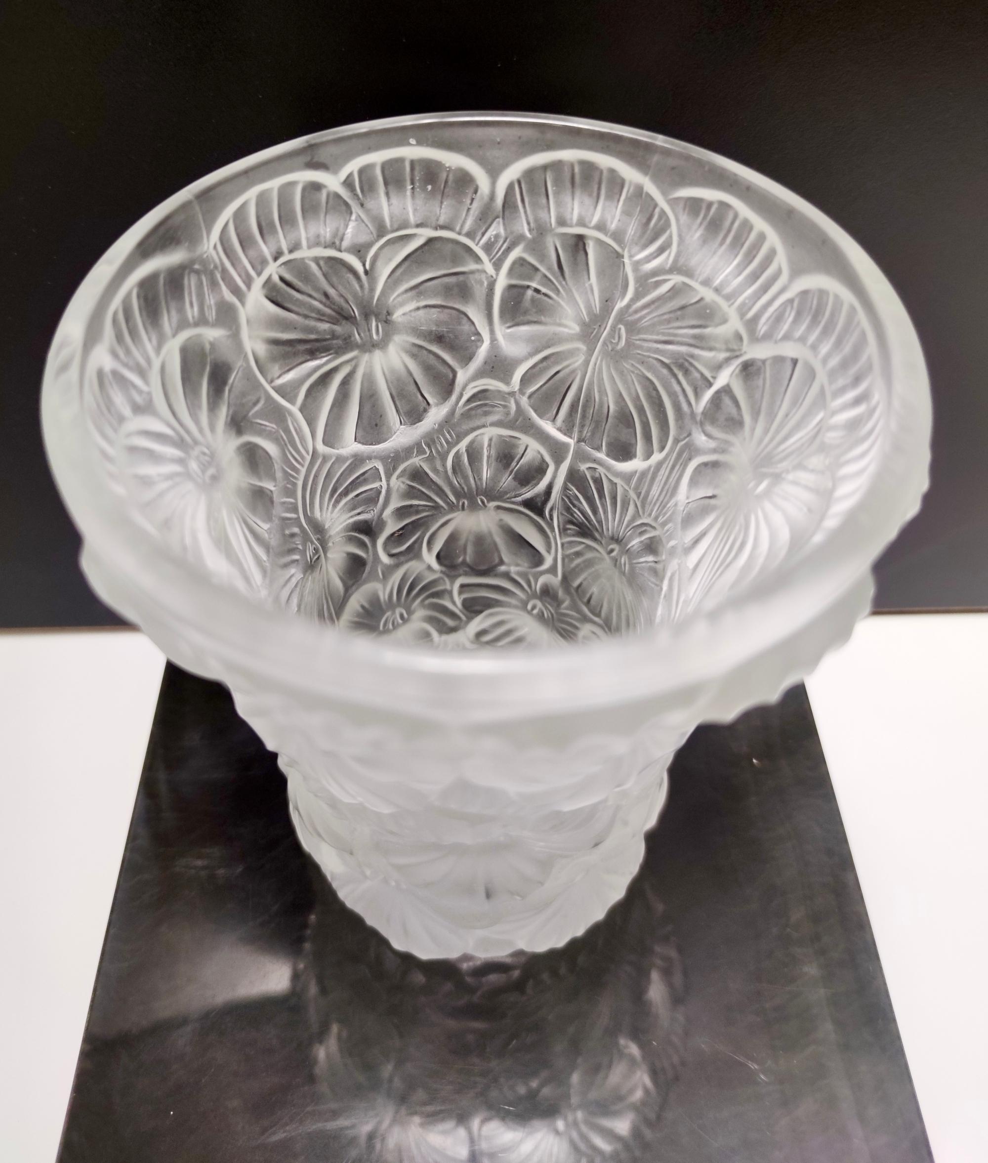 French Vintage Blown and Frosted Glass Vase in the Style of René Lalique, France