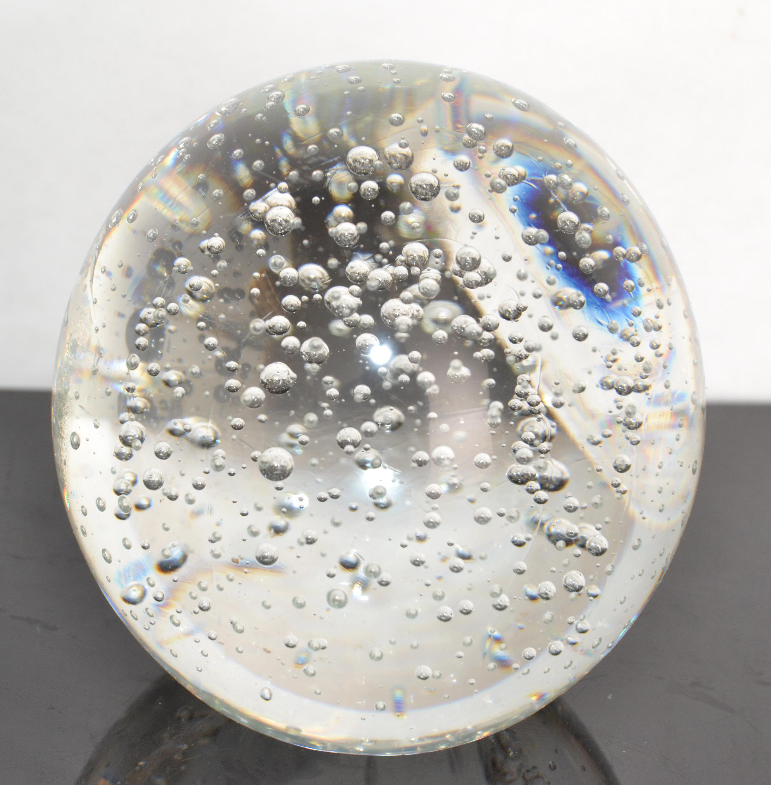 Vintage Blown Controlled Bubbles Murano Art Glass Transparent Paperweight, Italy In Good Condition For Sale In Miami, FL