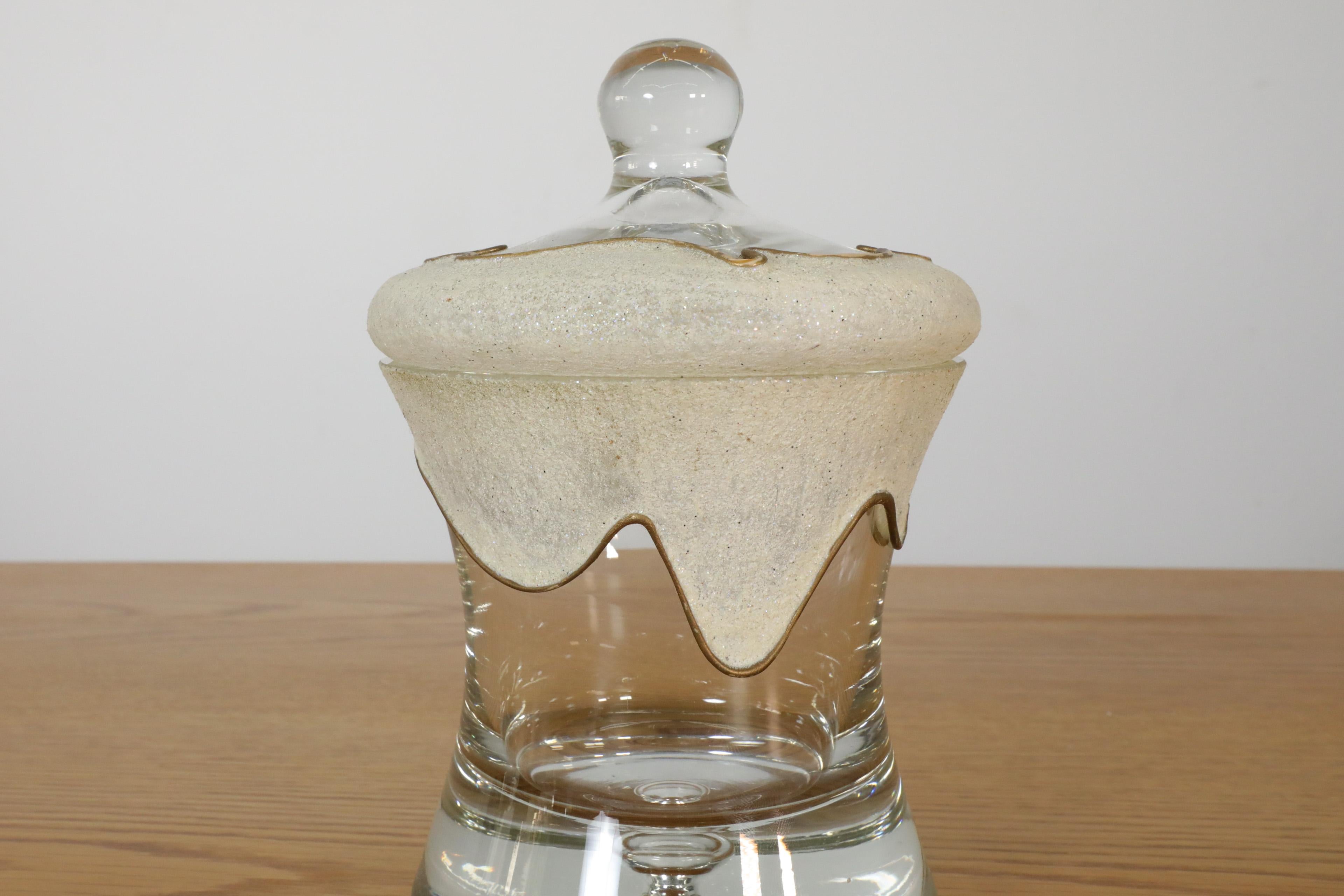 Tarro de Boticario Vintage de Vidrio Soplado con Esmalte Decorativo de Azúcar y Tapa a Juego en venta 4
