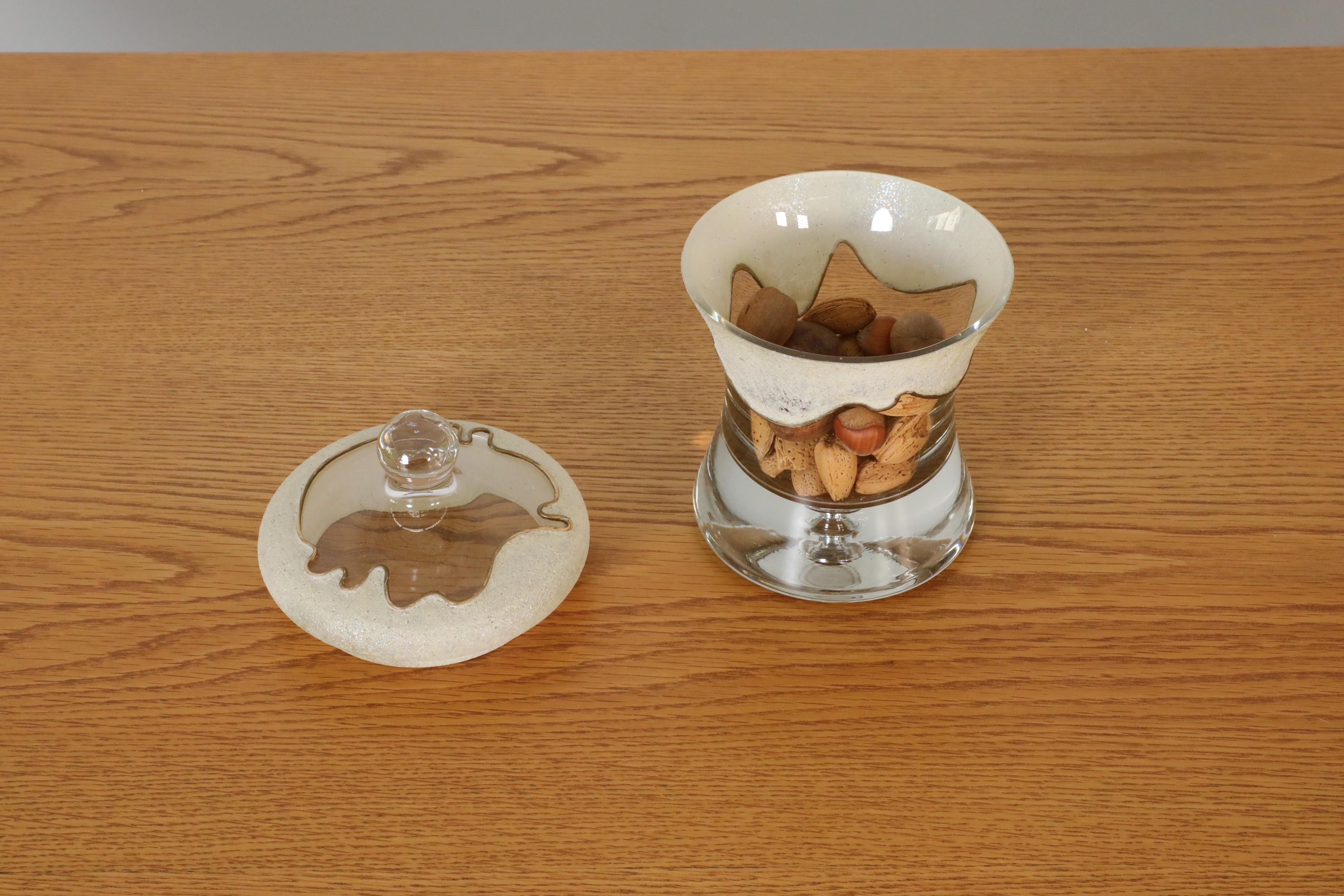 Tarro de Boticario Vintage de Vidrio Soplado con Esmalte Decorativo de Azúcar y Tapa a Juego Alemán en venta