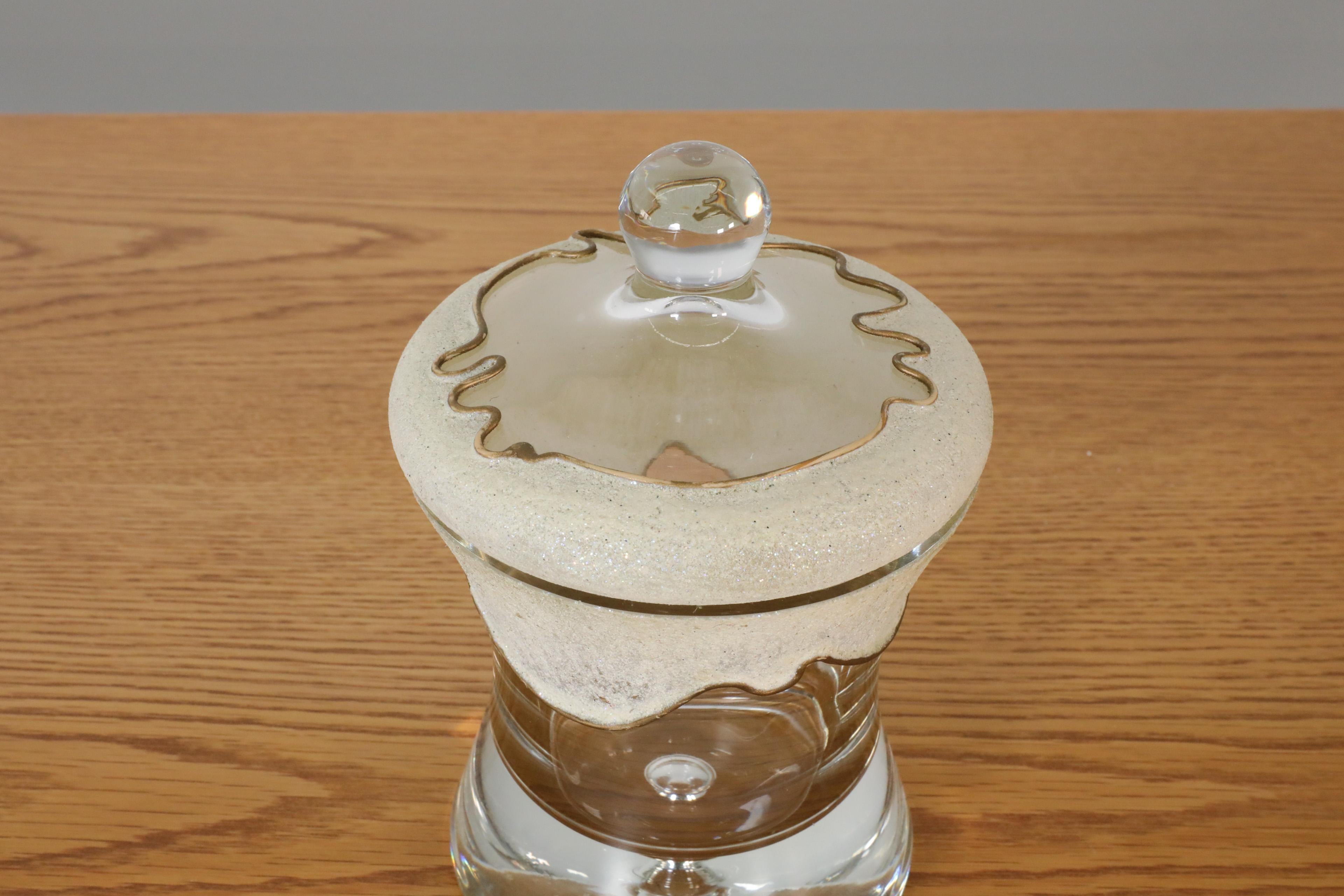 Tarro de Boticario Vintage de Vidrio Soplado con Esmalte Decorativo de Azúcar y Tapa a Juego en venta 1