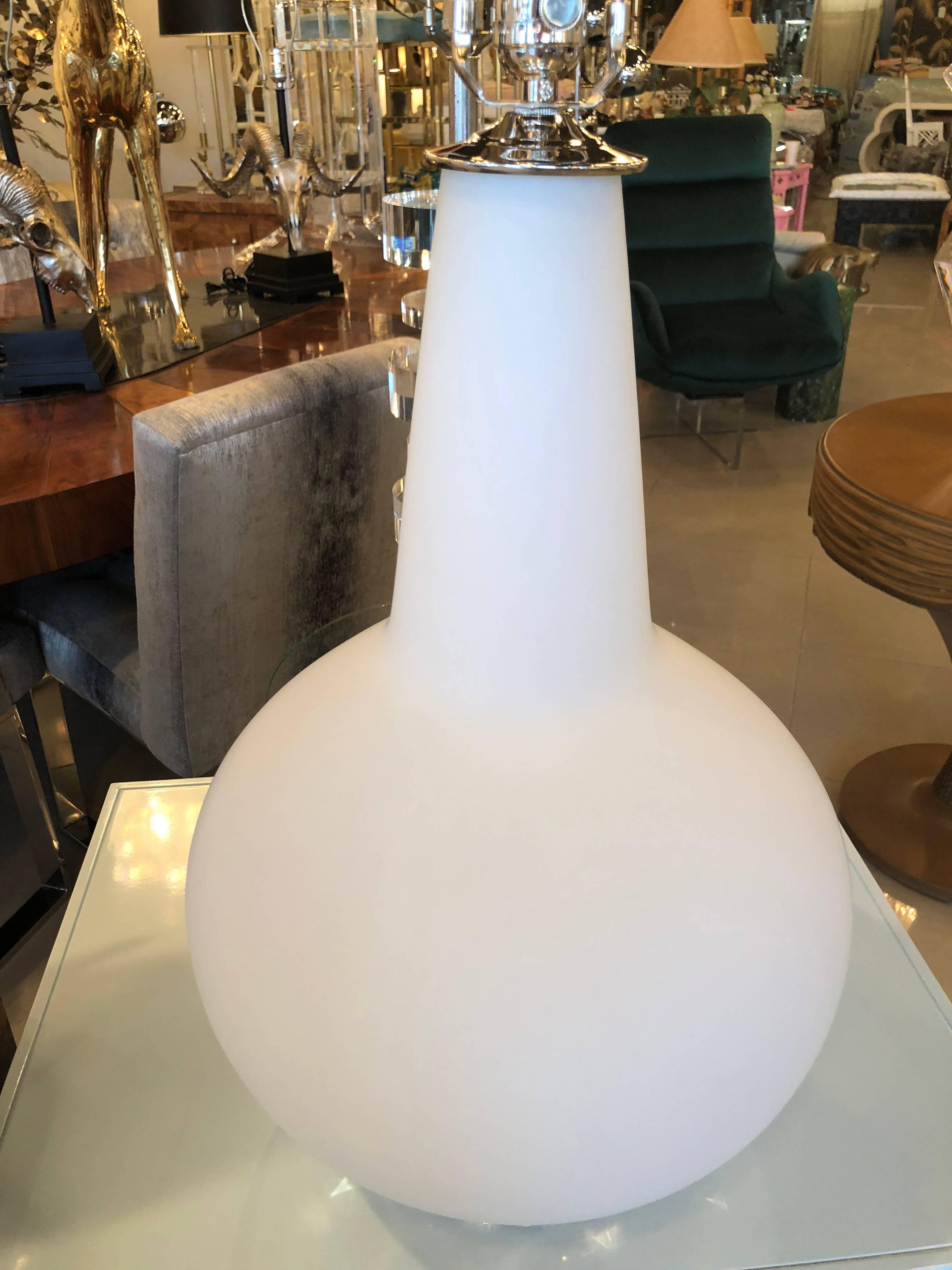 Vintage Blown Glass Murano Italy Table Lamps Pair of Lucite Base Chrome 7
