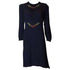 Robe de jour bleue vintage des années 1940