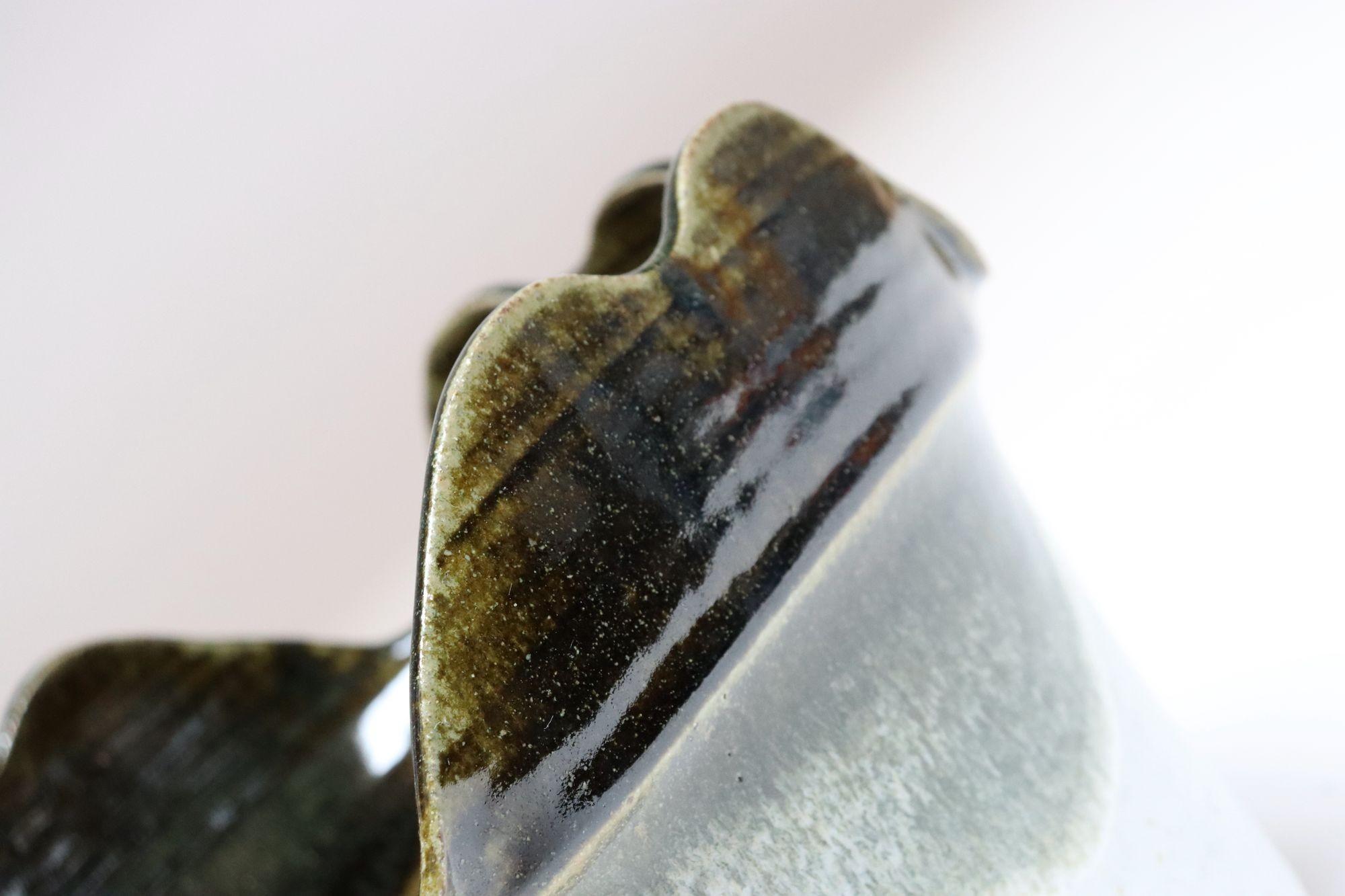 Viereckiger Übertopf in Blau und Grün von Studio Pottery by Deanna Nichols im Angebot 4