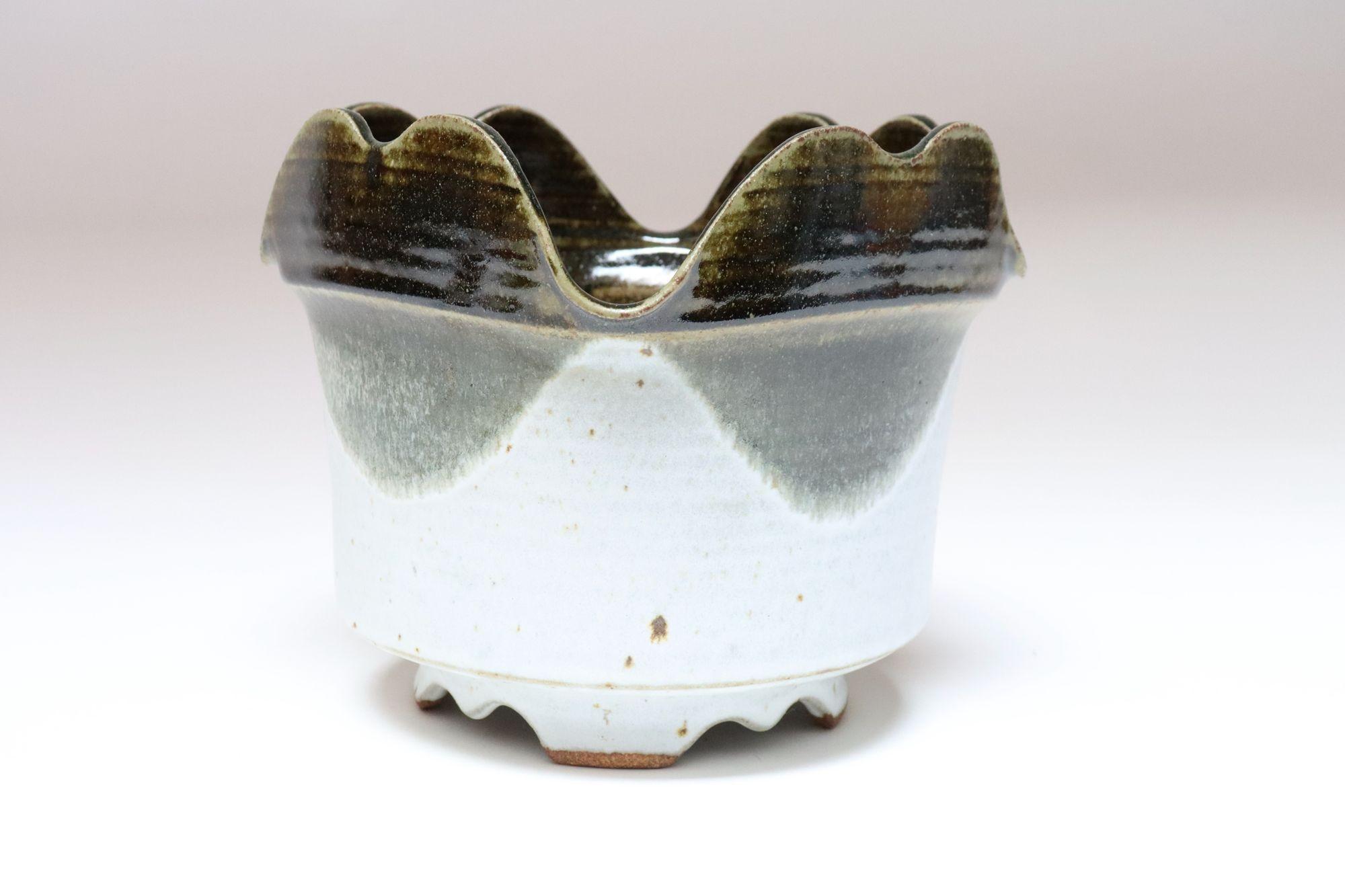 Viereckiger Übertopf in Blau und Grün von Studio Pottery by Deanna Nichols im Zustand „Gut“ im Angebot in Brooklyn, NY