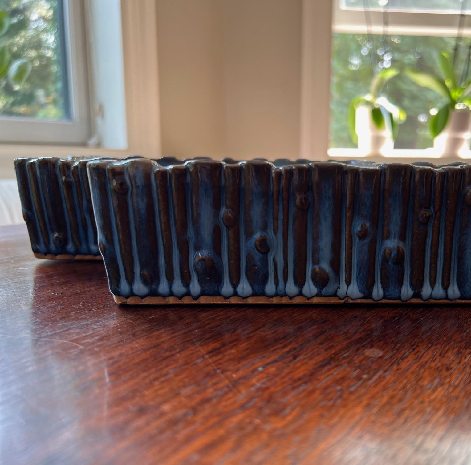 Late 20th Century Vintage Blue and Turquoise Japanese Hishikigama Water Basin/Ikibana Vessel For Sale