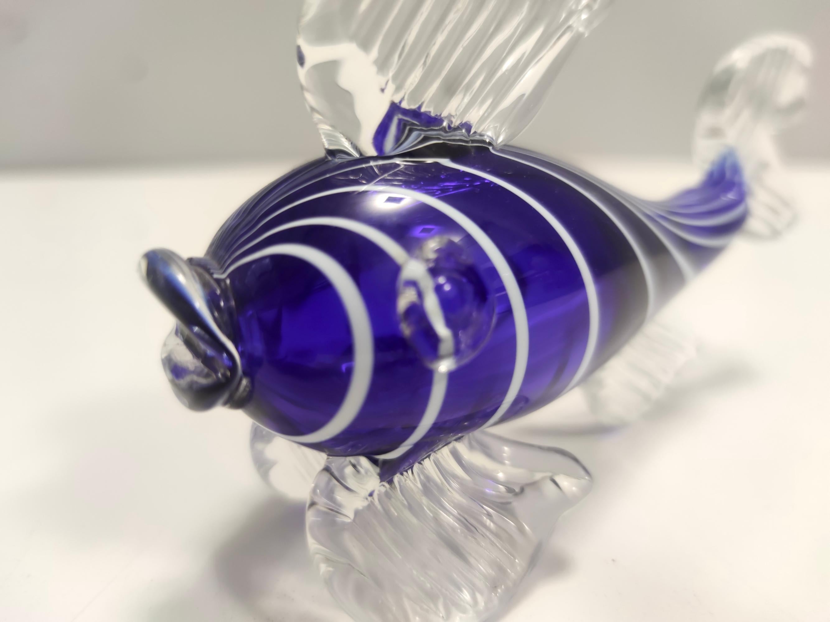Vintage Blue and White Blown Murano Glass Fish Decorative Figurine, Italy For Sale 5