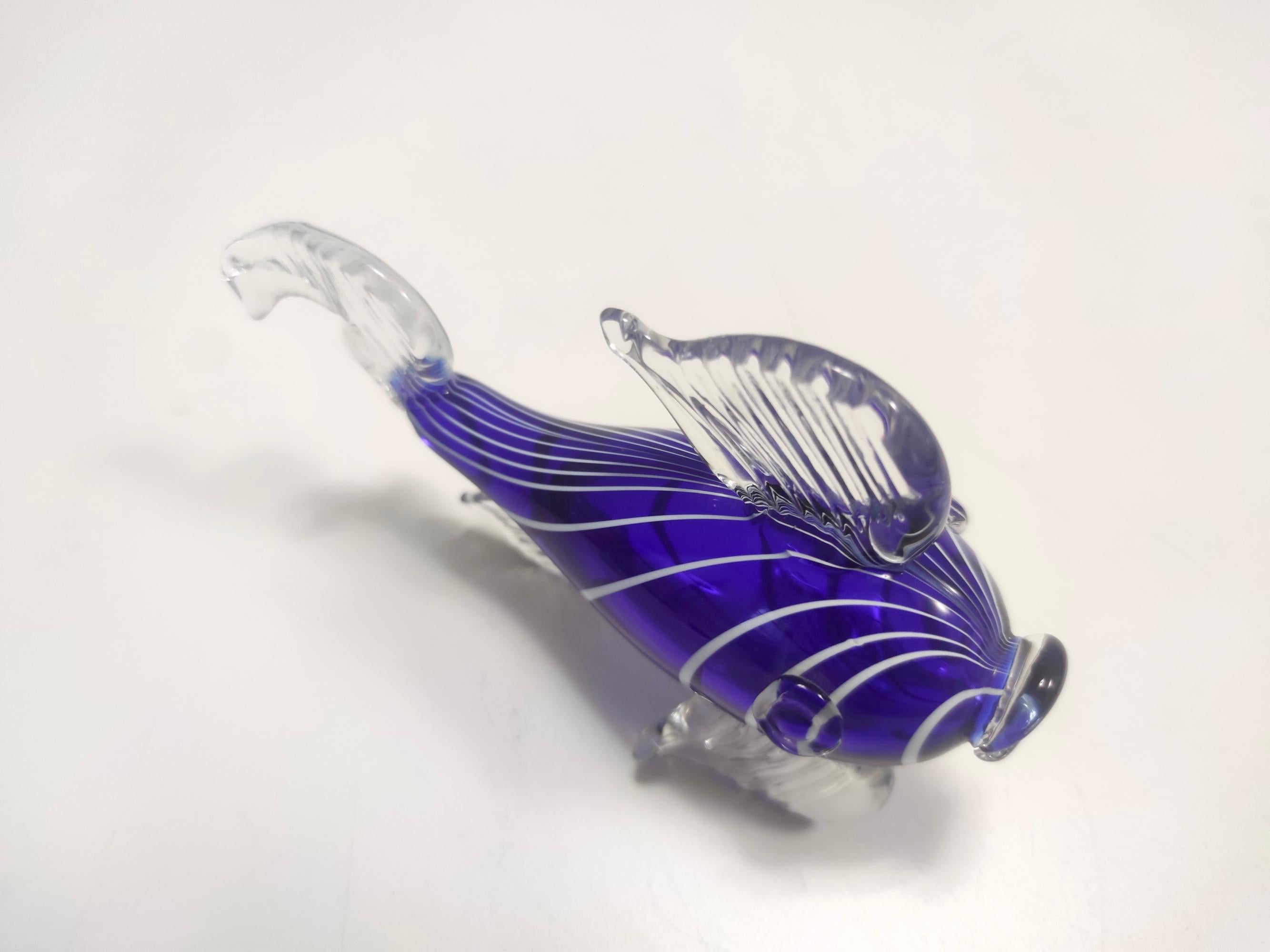 Vintage Blue and White Blown Murano Glass Fish Decorative Figurine, Italy For Sale 3