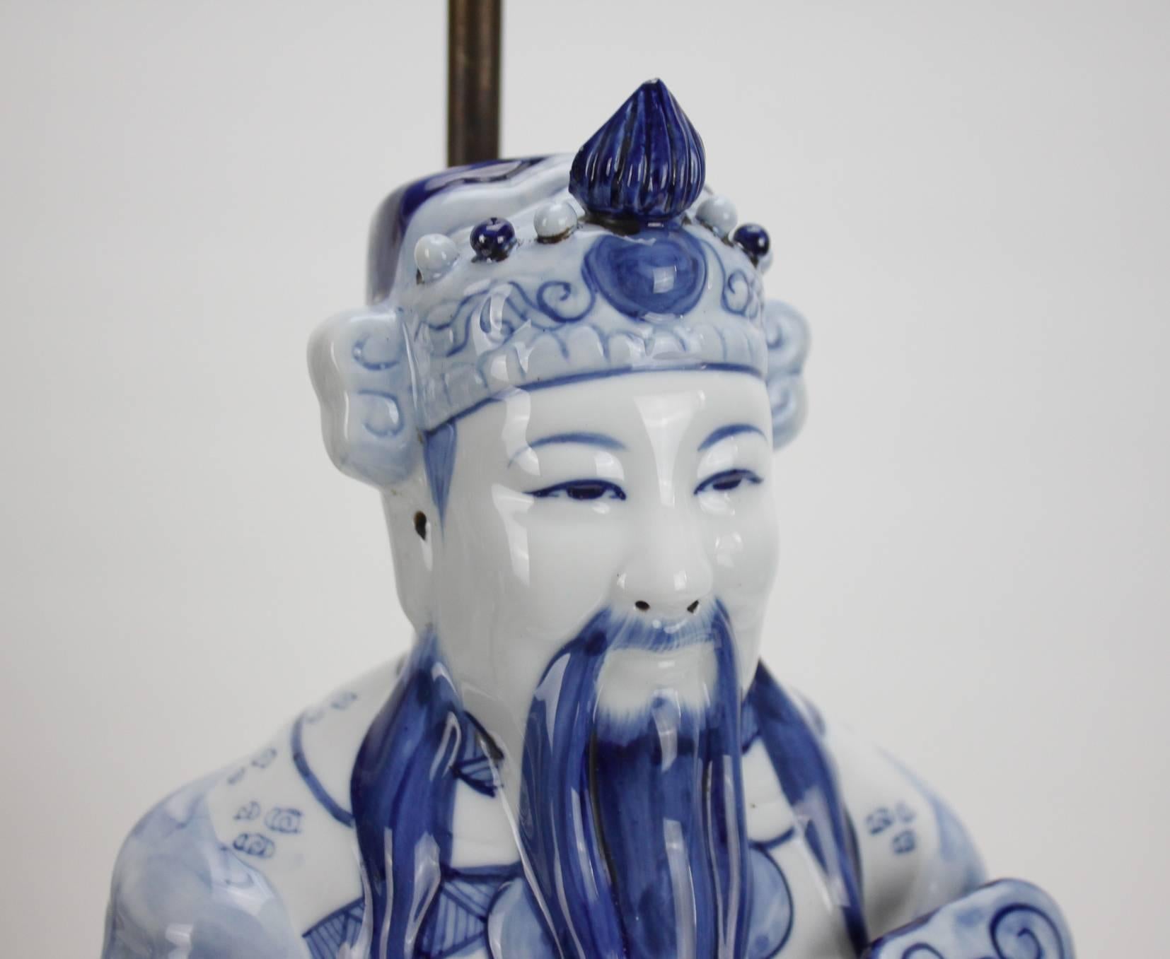 Vintage Blue and White Ceramic Chinese Figural Lamp For Sale 2