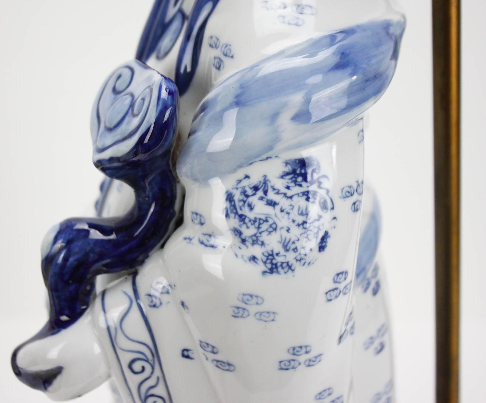 Vintage Blue and White Ceramic Chinese Figural Lamp For Sale 4