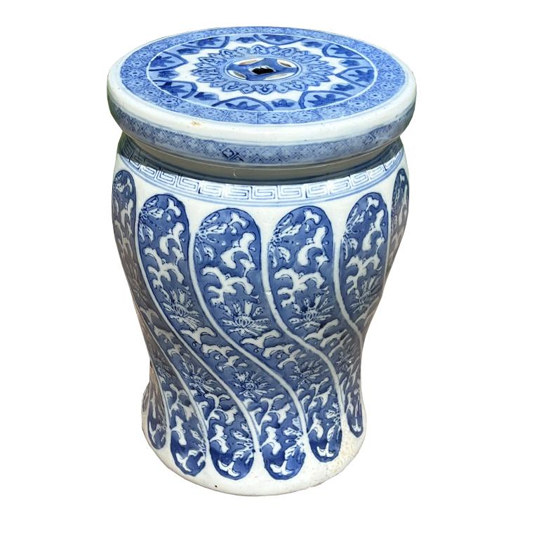 Vintage Blue and White Ceramic Chinoiserie Garden Stool With Floral Scroll Motif For Sale 5