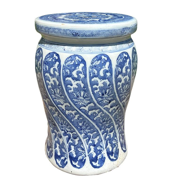 Vintage Blue and White Ceramic Chinoiserie Garden Stool With Floral Scroll Motif For Sale 6