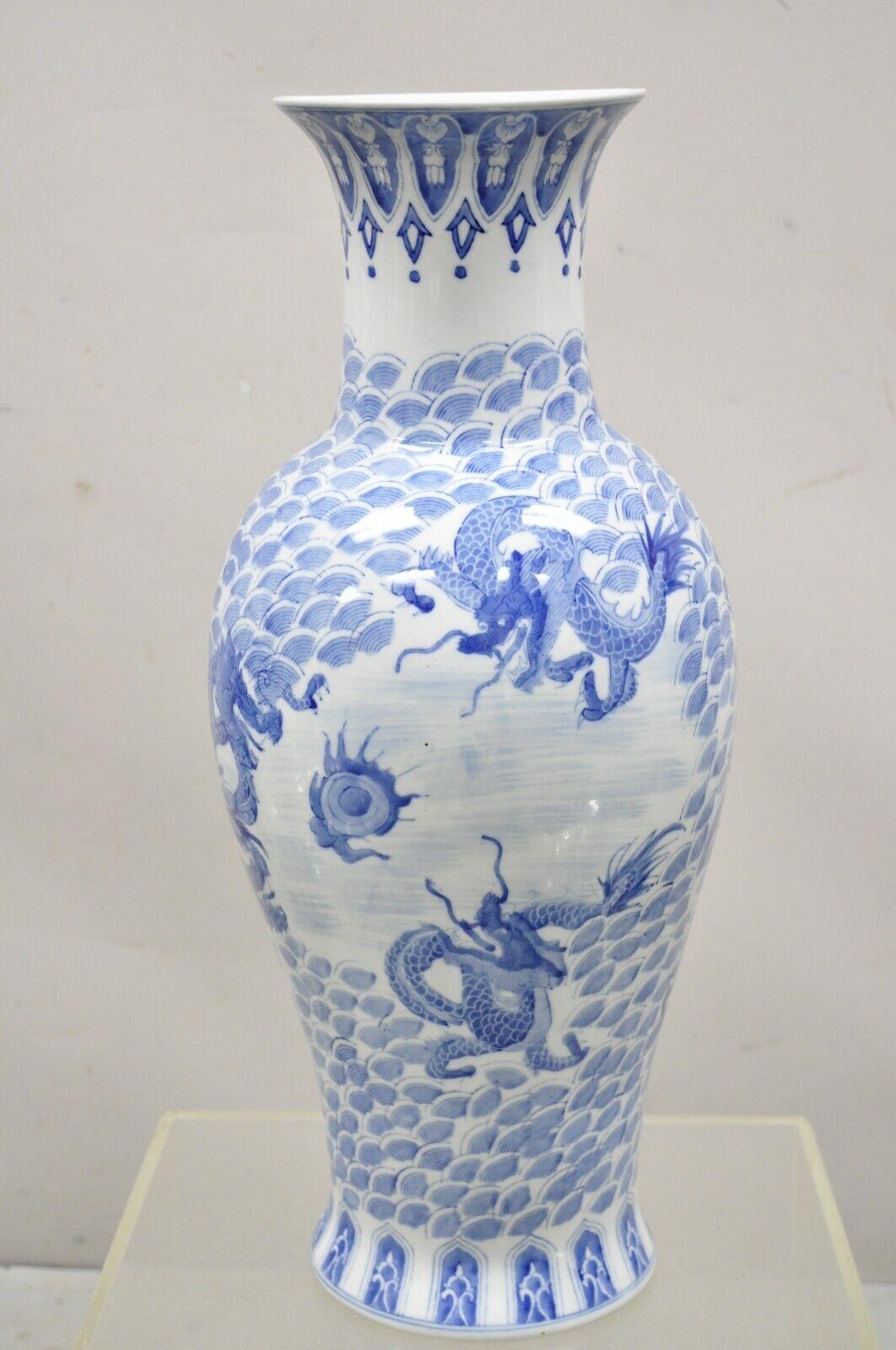 Vintage Blue and White Delf Style Porcelain Chinese Export 25