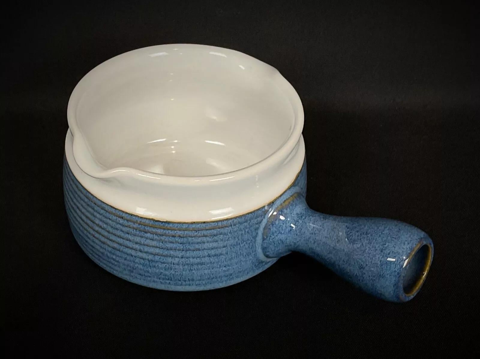 Blaue und weiße Fayence-Sauciere - Elegantes Saucieren, 16,5 cm - 2Y338 im Angebot 2