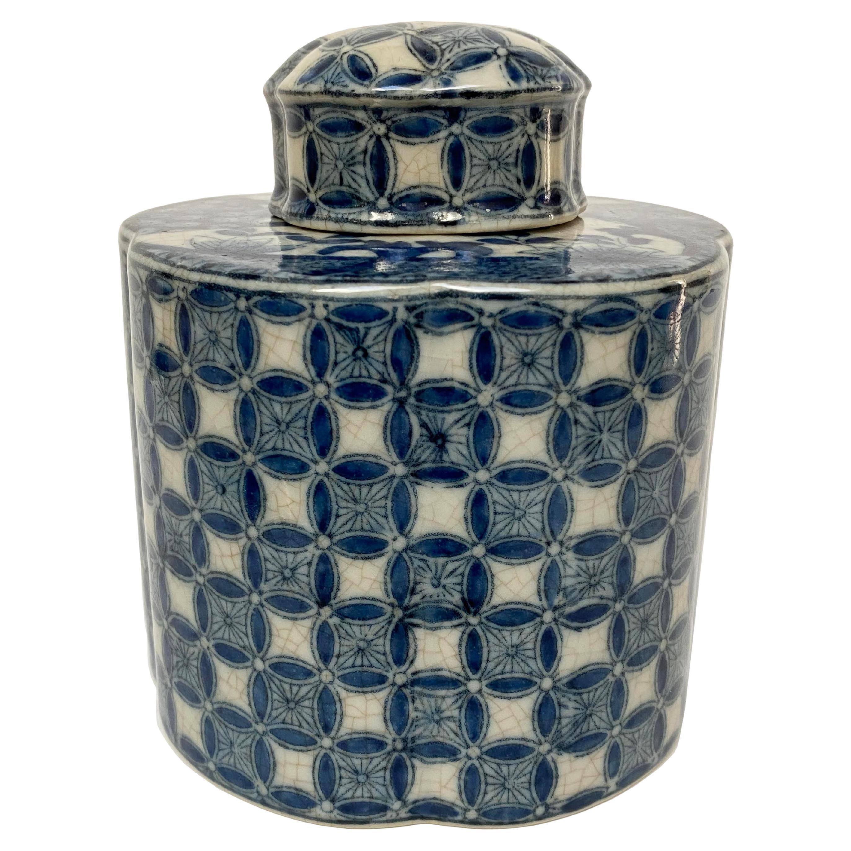 Barattolo con coperchio blu e bianco vintage