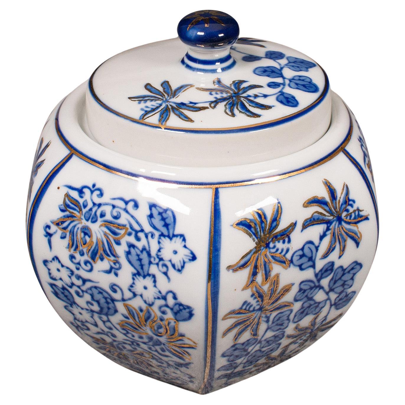 Vintage Blue and White Spice Jar, Chinese, Ceramic, Decorative Pot, Art Deco For Sale