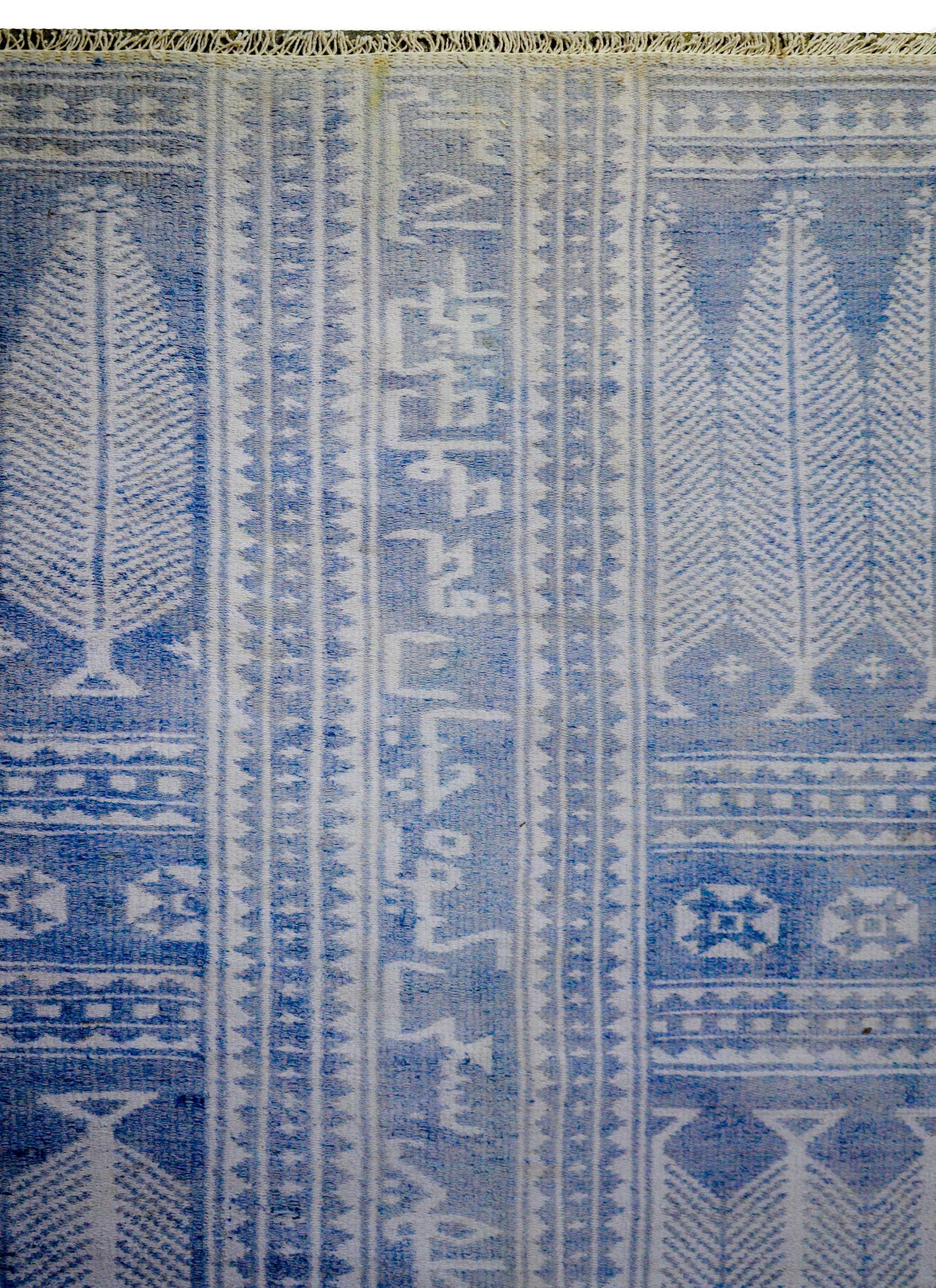 Vintage Blue and White Yadz Kilim 1