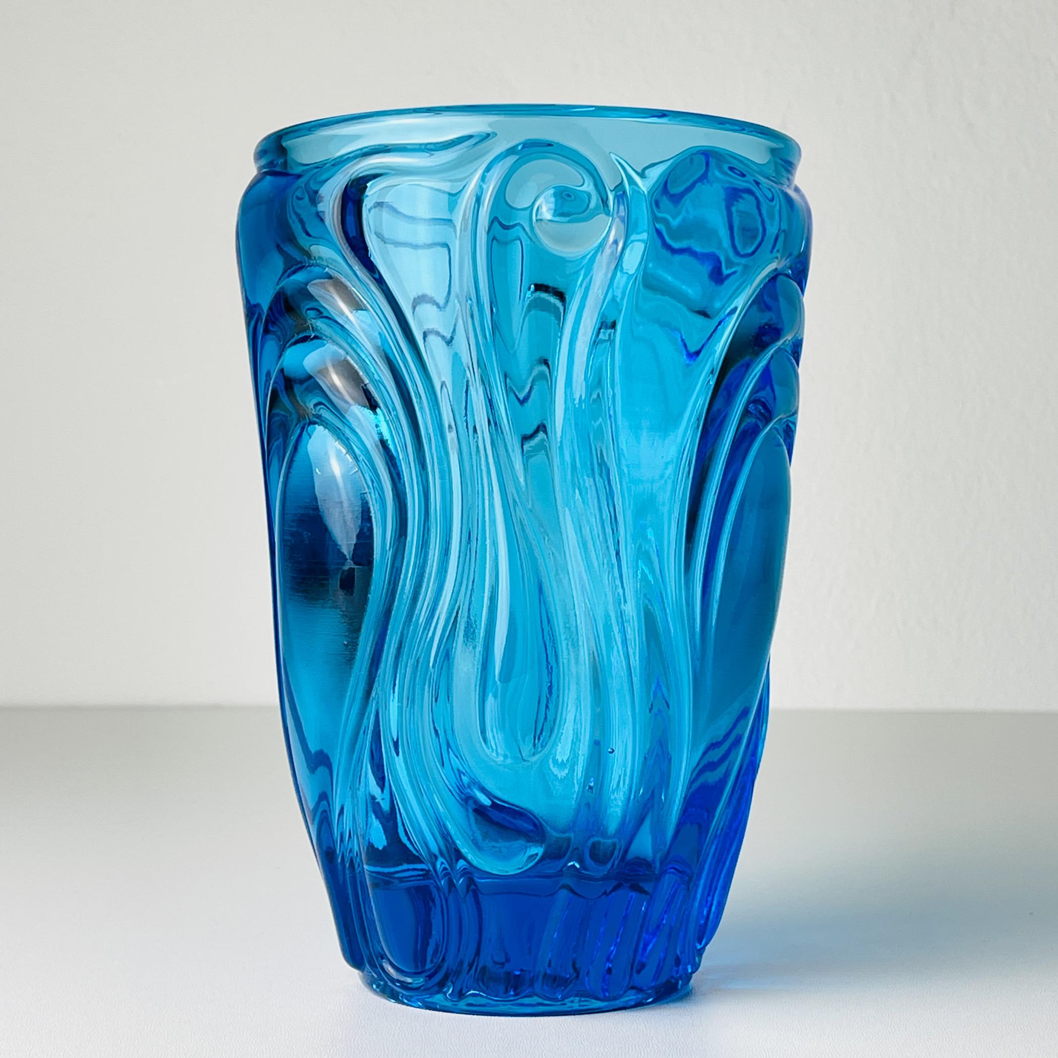 Blaue Vase aus Kunstglas, Italien 1970er Jahre im Angebot 5