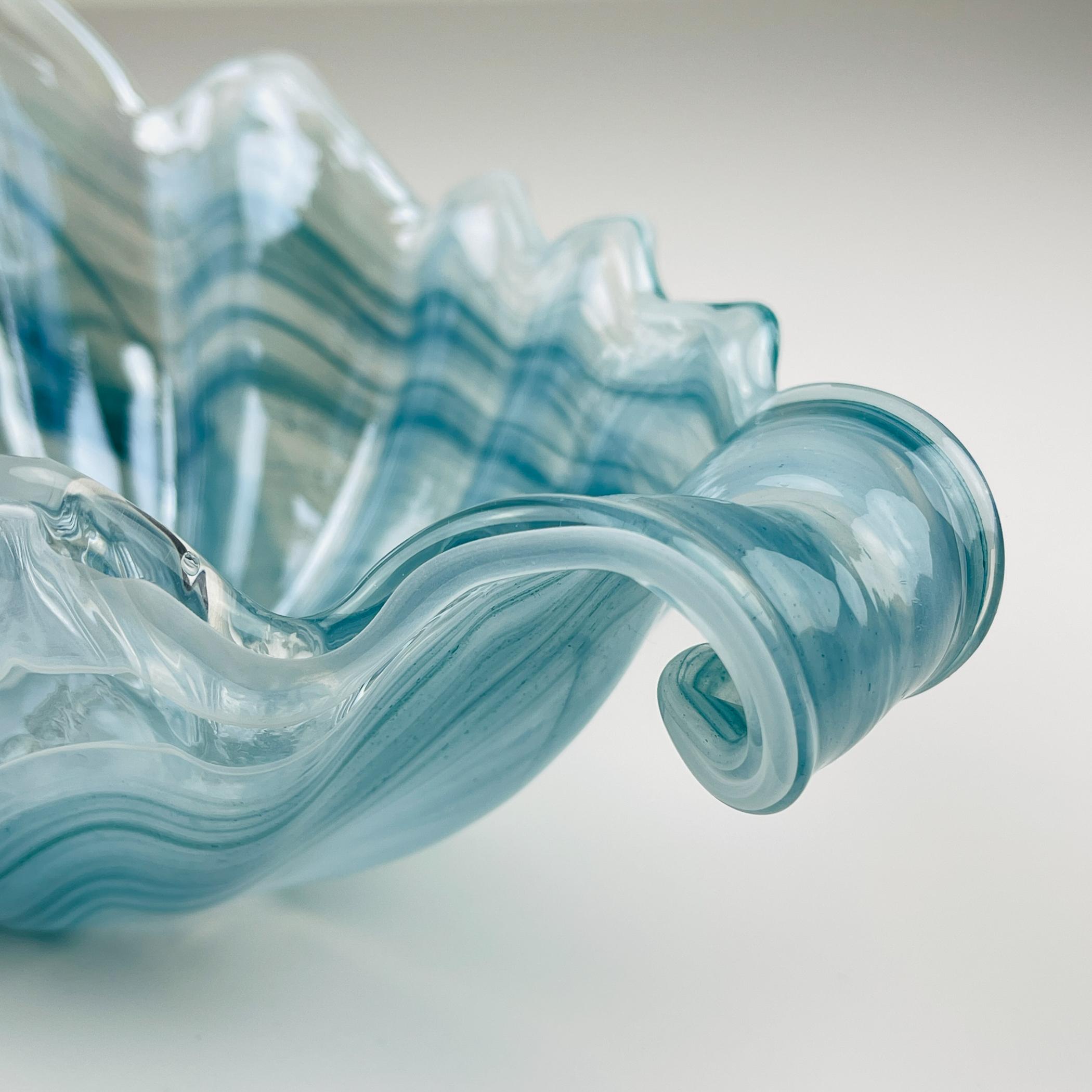 Blaue Vase aus Kunstglas, Italien 1990er Jahre (Italienisch) im Angebot