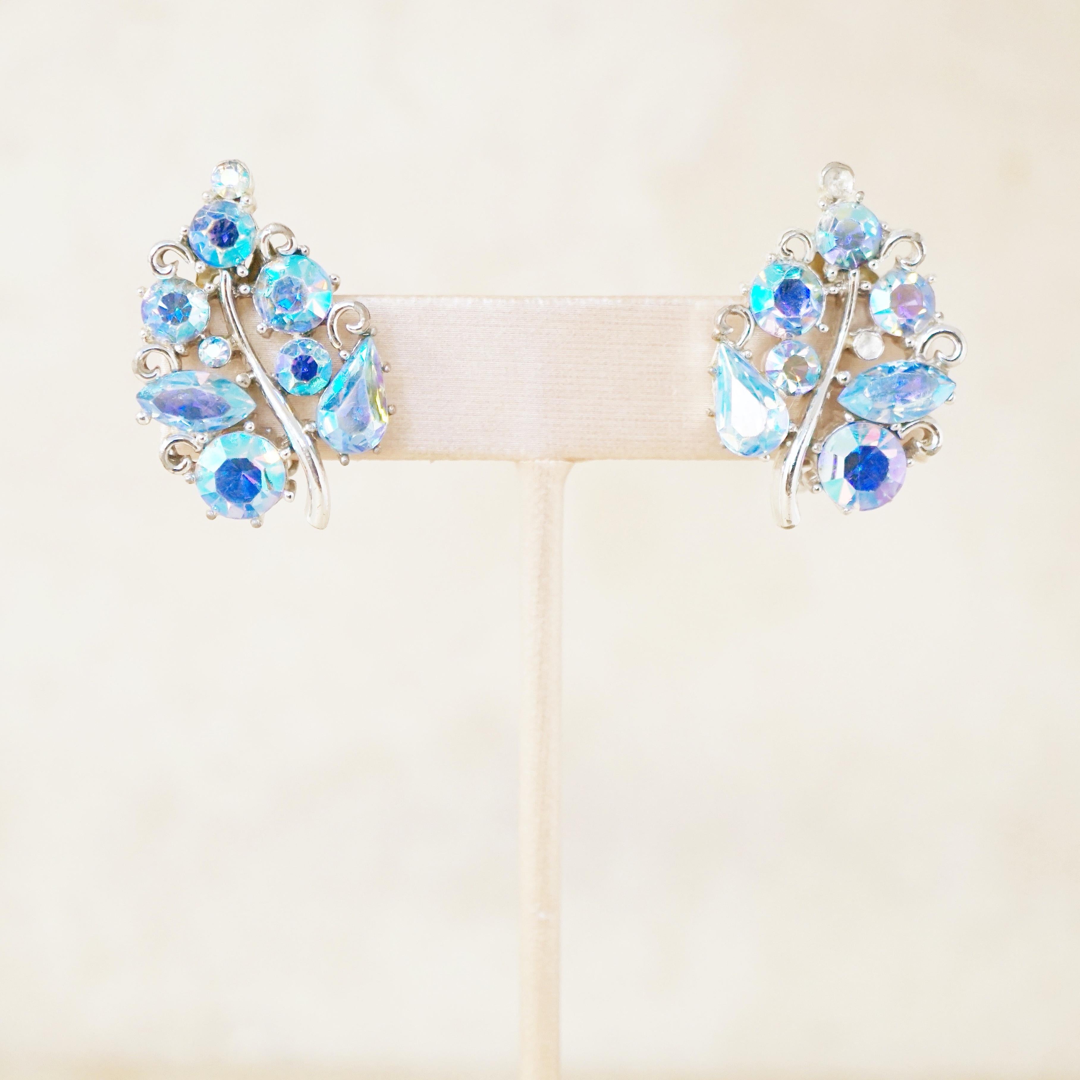 Vintage Blue Aurora Borealis Crystal Leaf Earrings by Lisner, 1950s In Good Condition For Sale In McKinney, TX