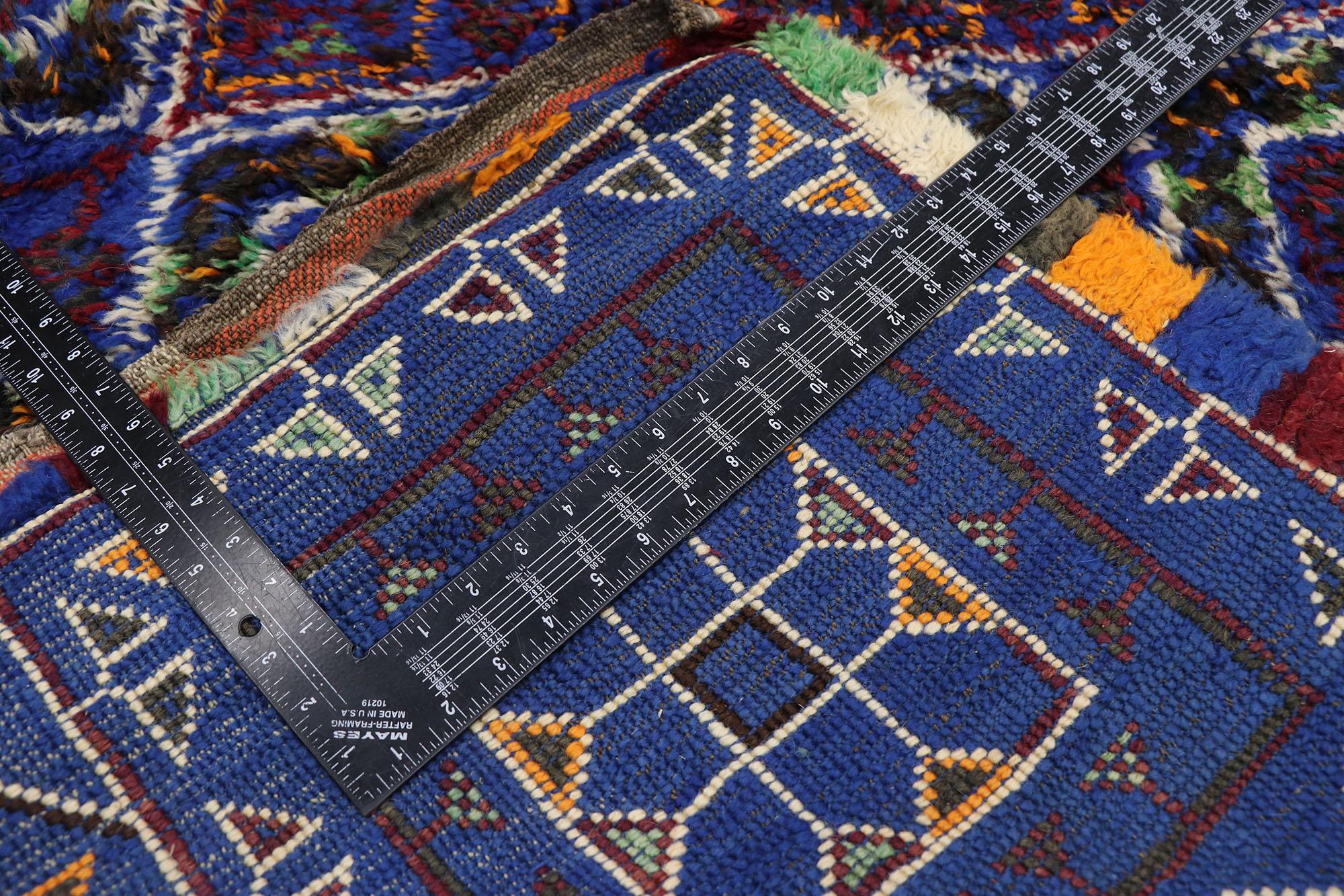 Vintage Blue Beni M'guild Moroccan Rug, Modern Style Meets Nomadic Charm In Good Condition For Sale In Dallas, TX