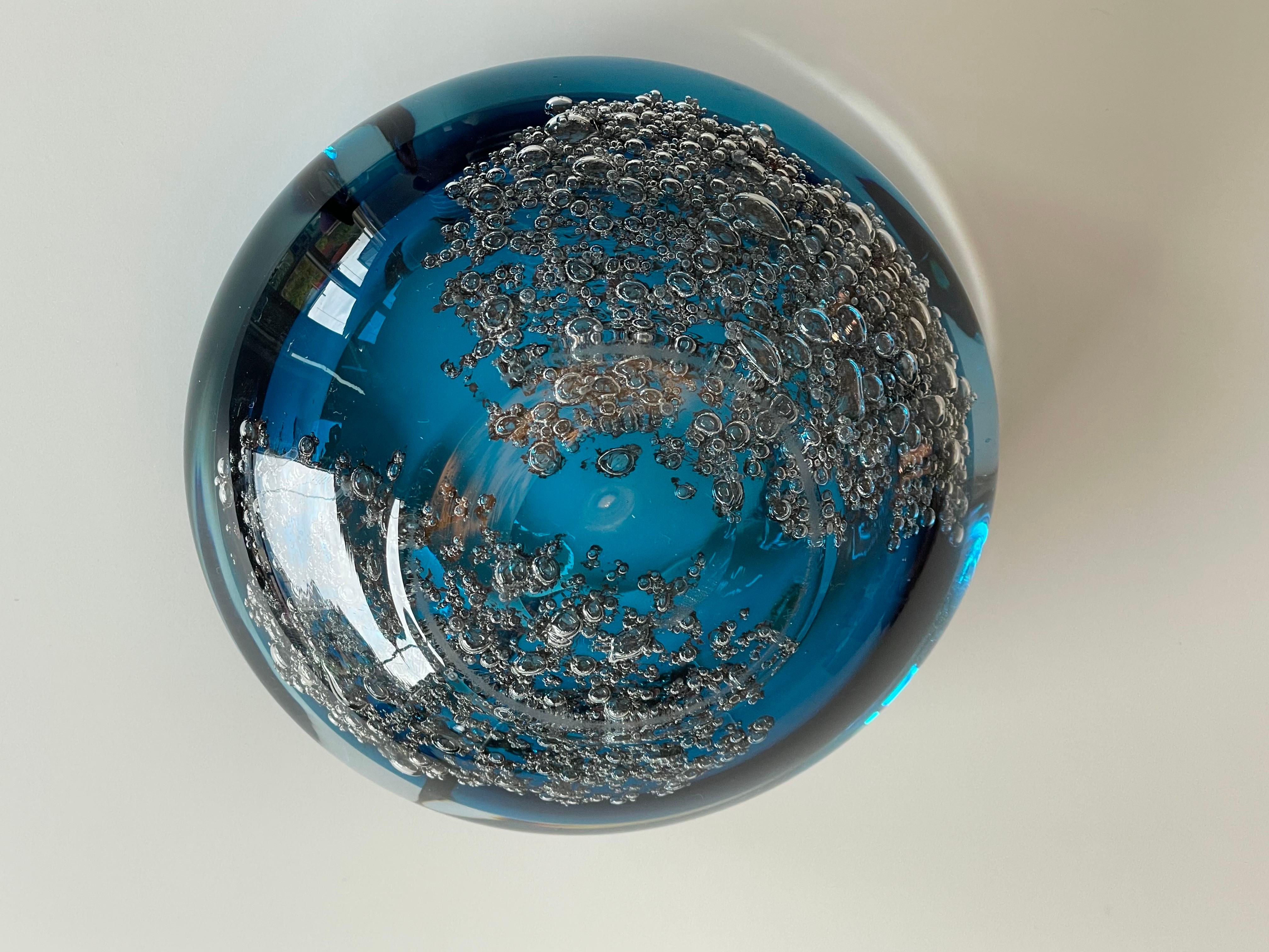 Blown Glass Vintage Blue Bobbel Artglass Bowl Ashtray, Italy 1970s For Sale