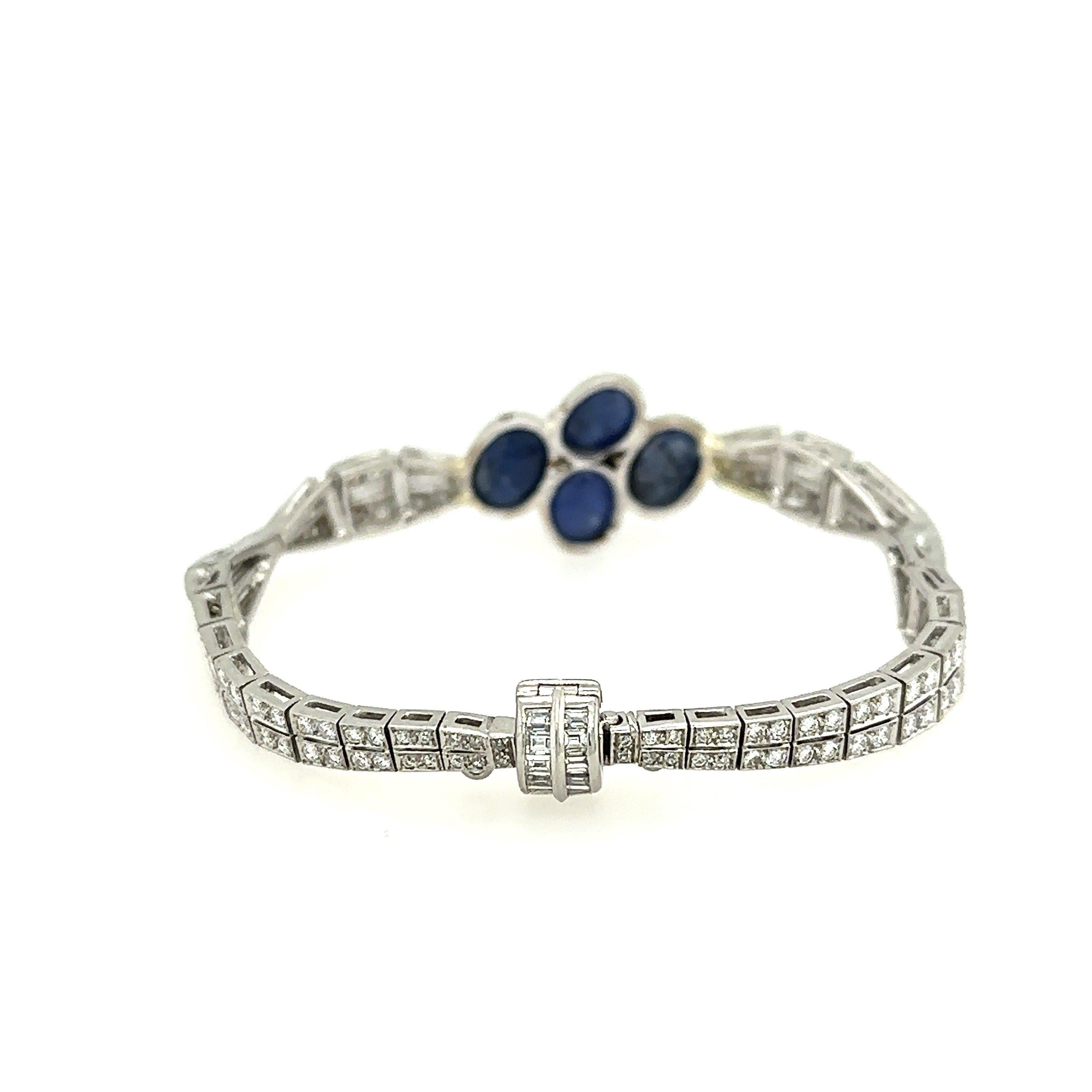 Women's Vintage Blue Cabochon Sapphire and Diamond Bracelet For Sale