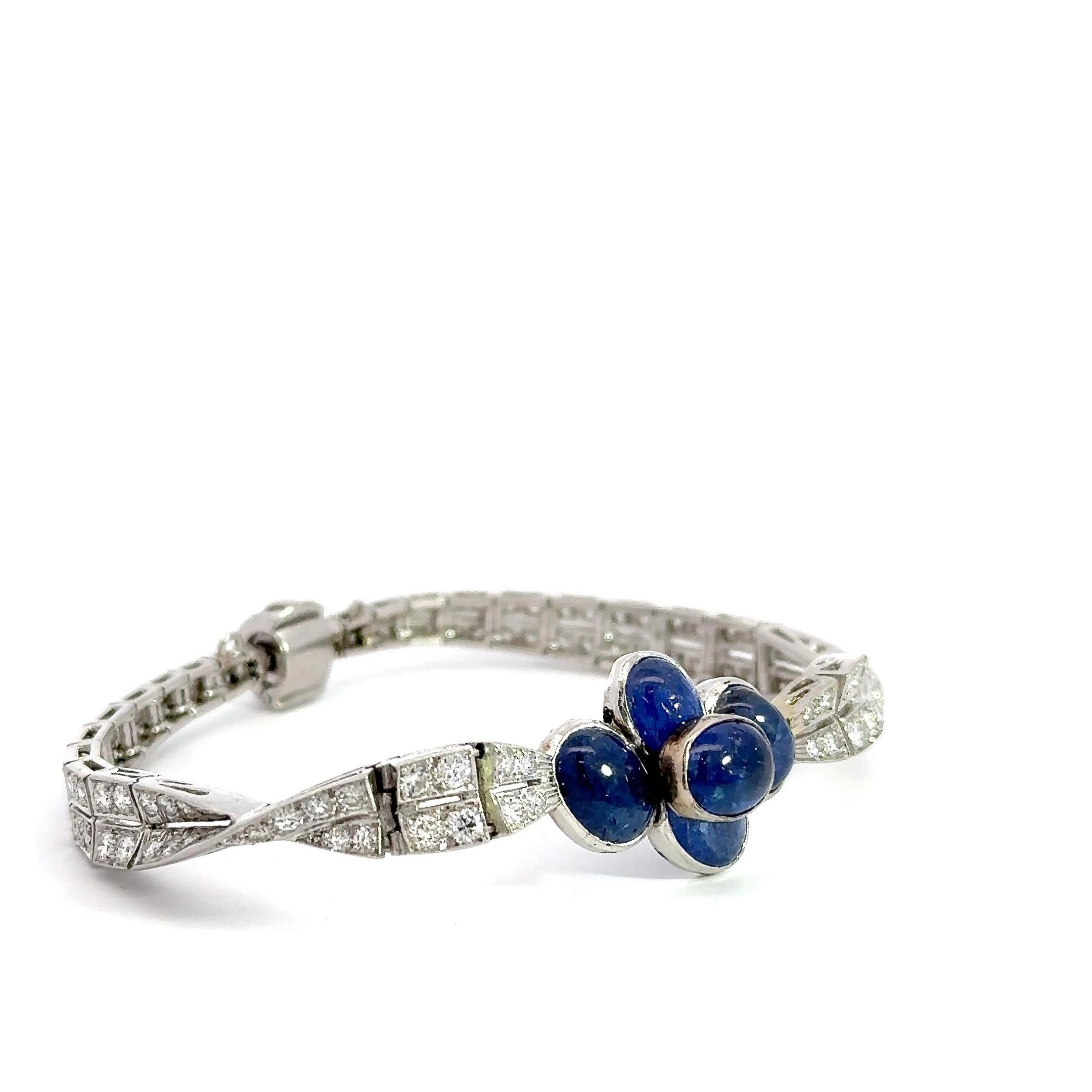 Vintage Blue Cabochon Sapphire and Diamond Bracelet For Sale 4