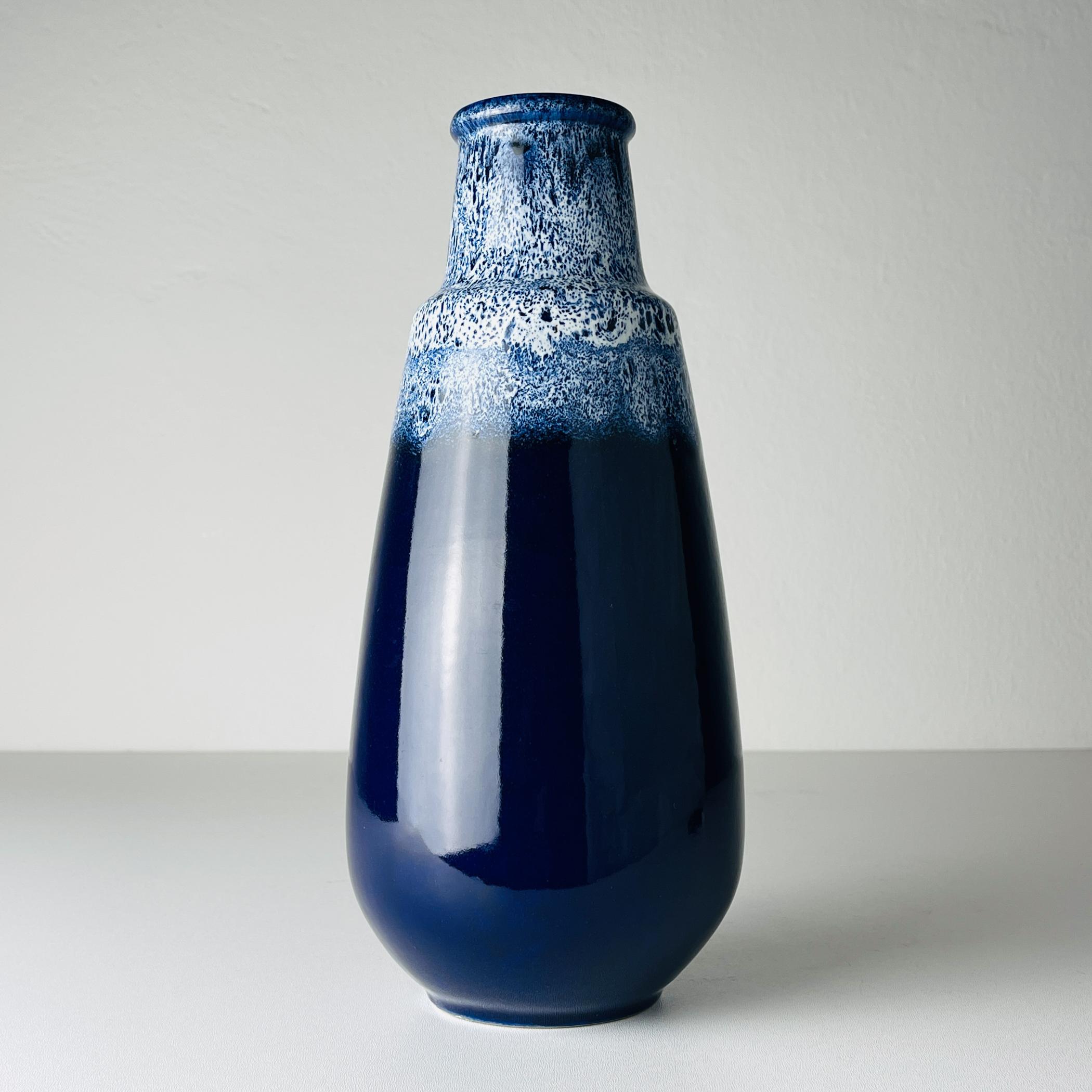 Vase en céramique bleue Lava de Jasba, Allemagne de l'Ouest, années 1960 en vente 2