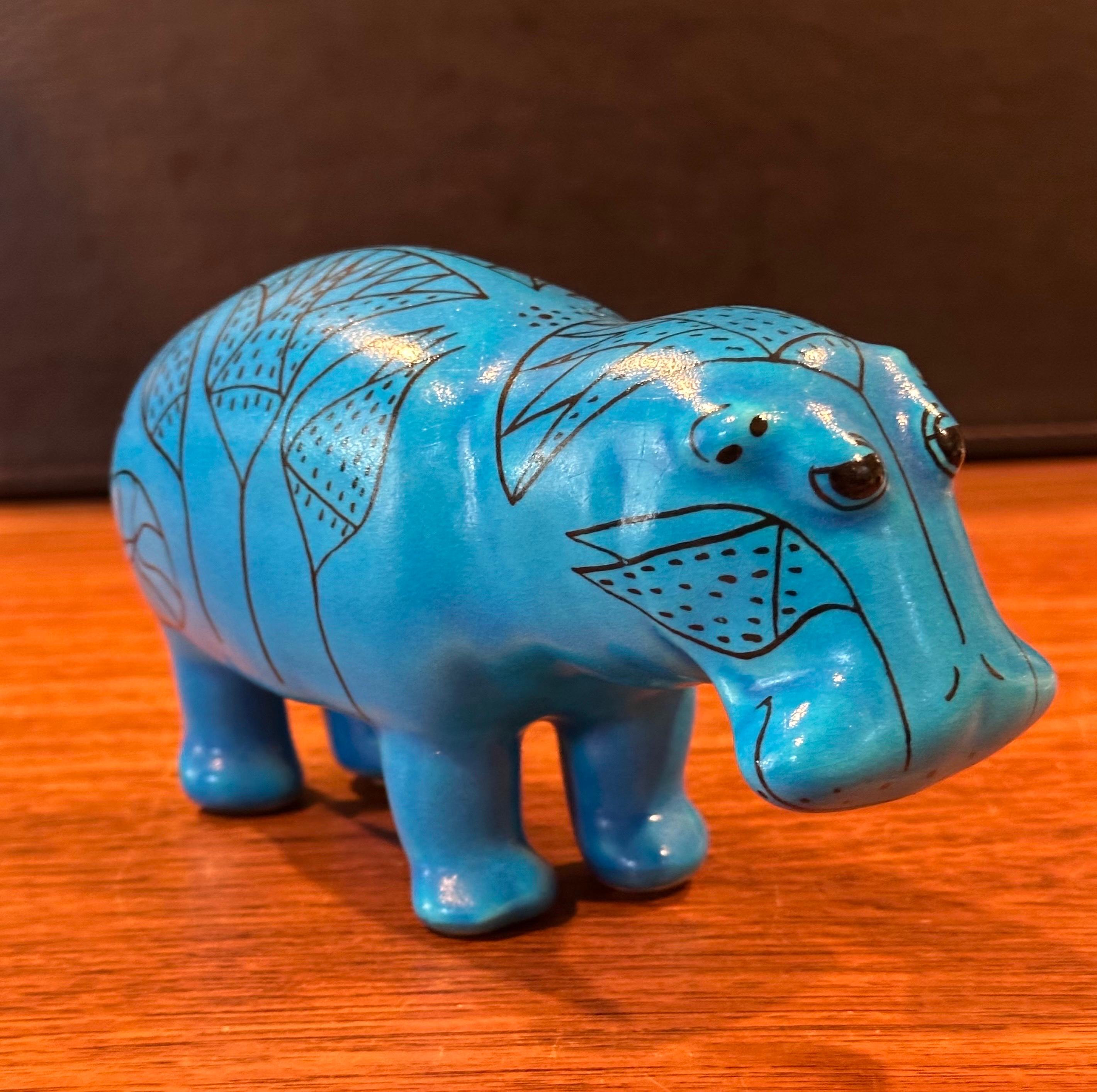 Scultura vintage in ceramica blu 