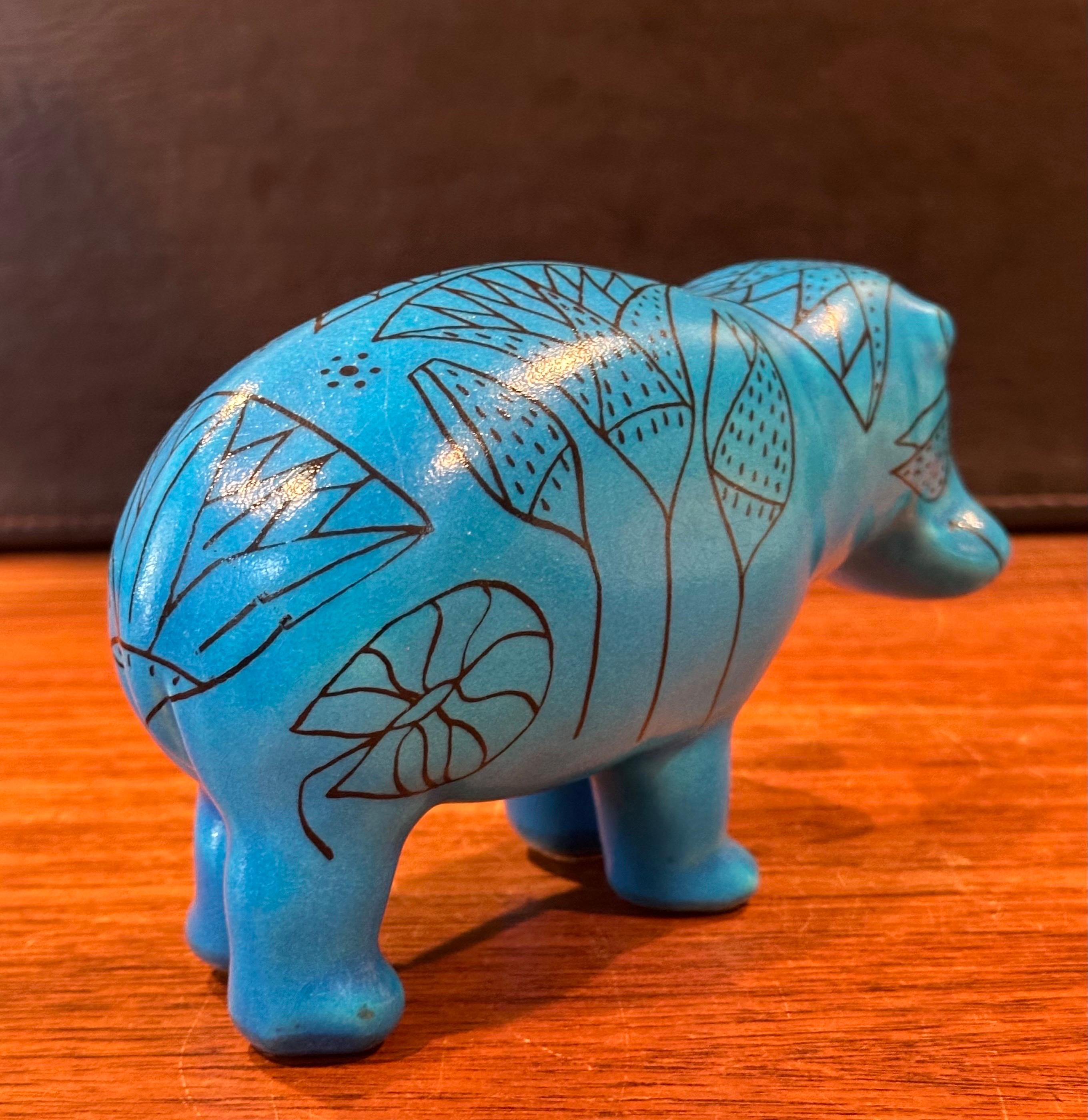 Scultura vintage in ceramica blu 