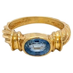 Vintage Blue Ceylon Sapphire Ring in 22K Yellow Gold