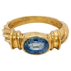 Vintage Blue Ceylon Sapphire Ring in 22K Yellow Gold 