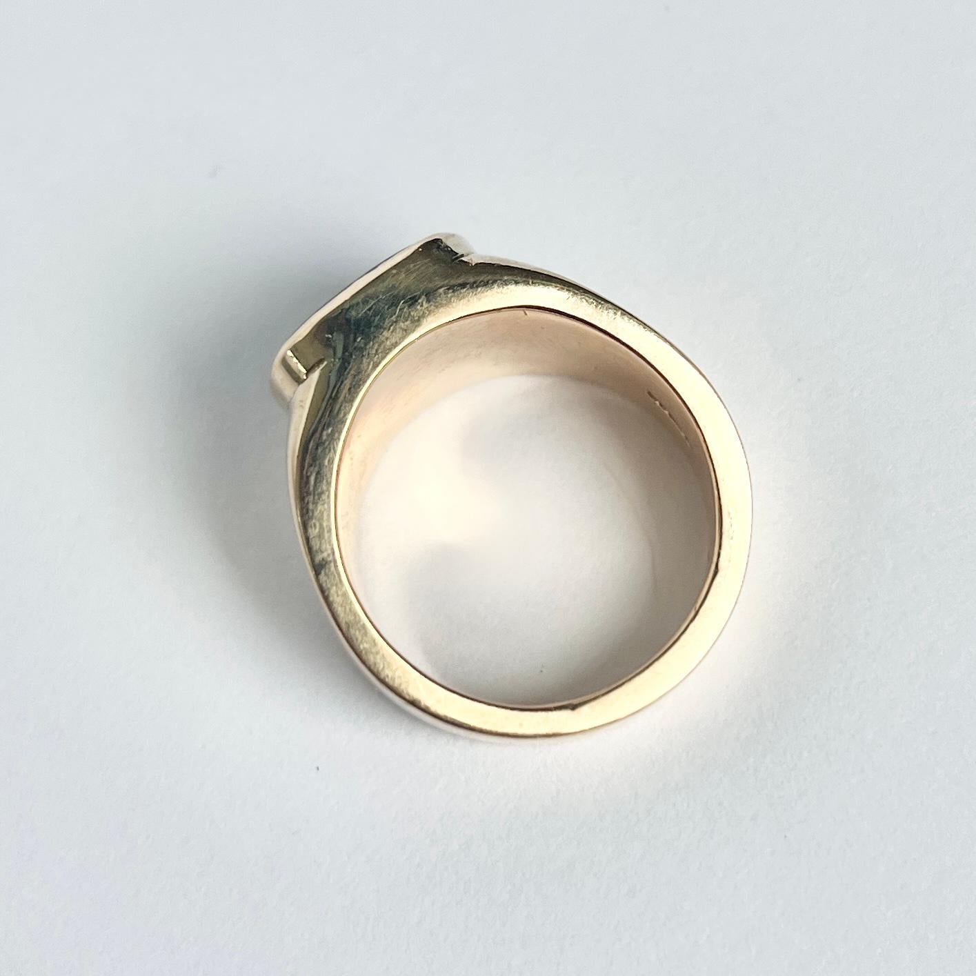 Vintage Blue Chalcedony and 9 Carat Gold Signet Ring In Good Condition In Chipping Campden, GB