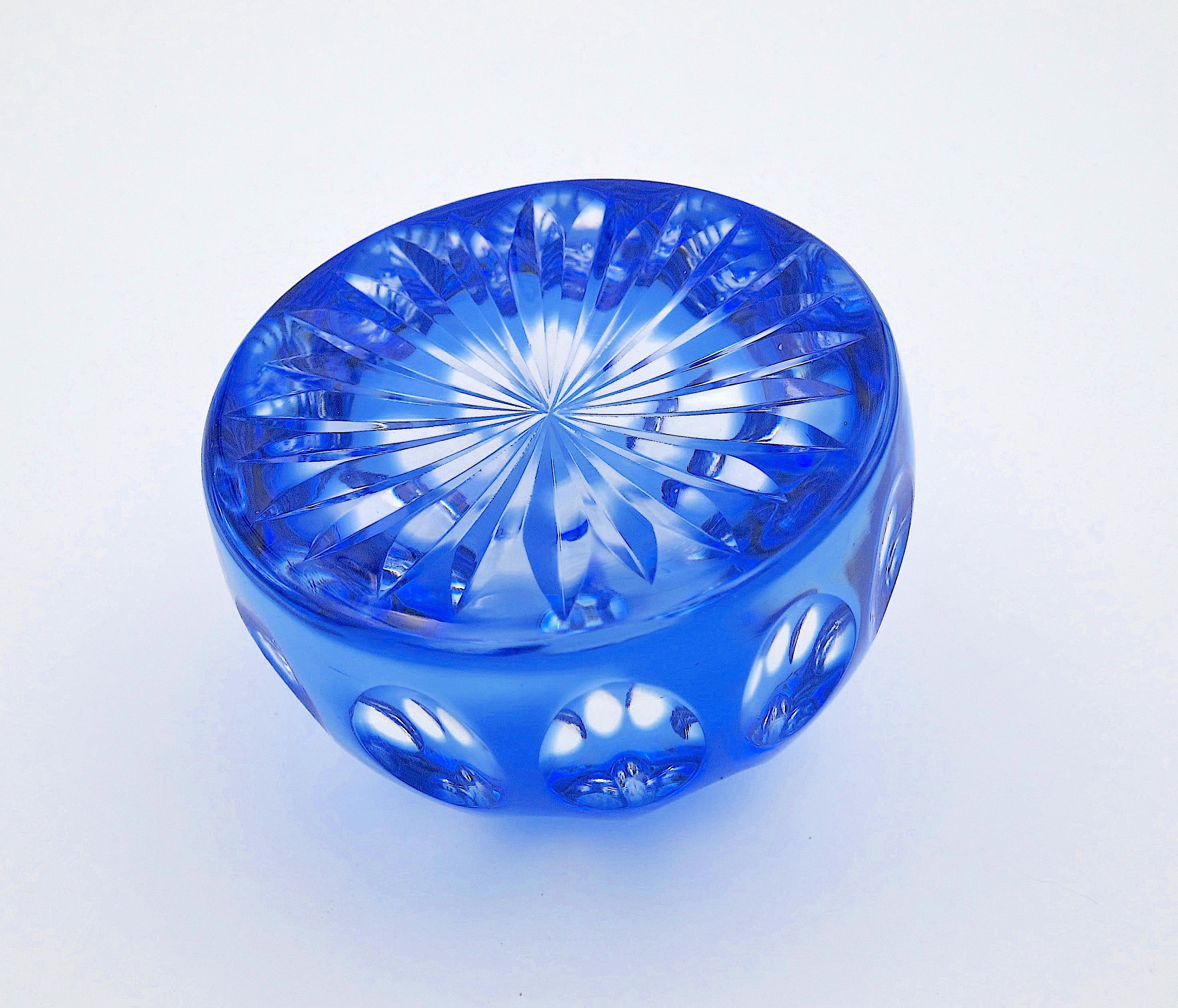 Vintage Blue Crystal Paperweight by Webb Corbett of England In Good Condition In Los Angeles, CA