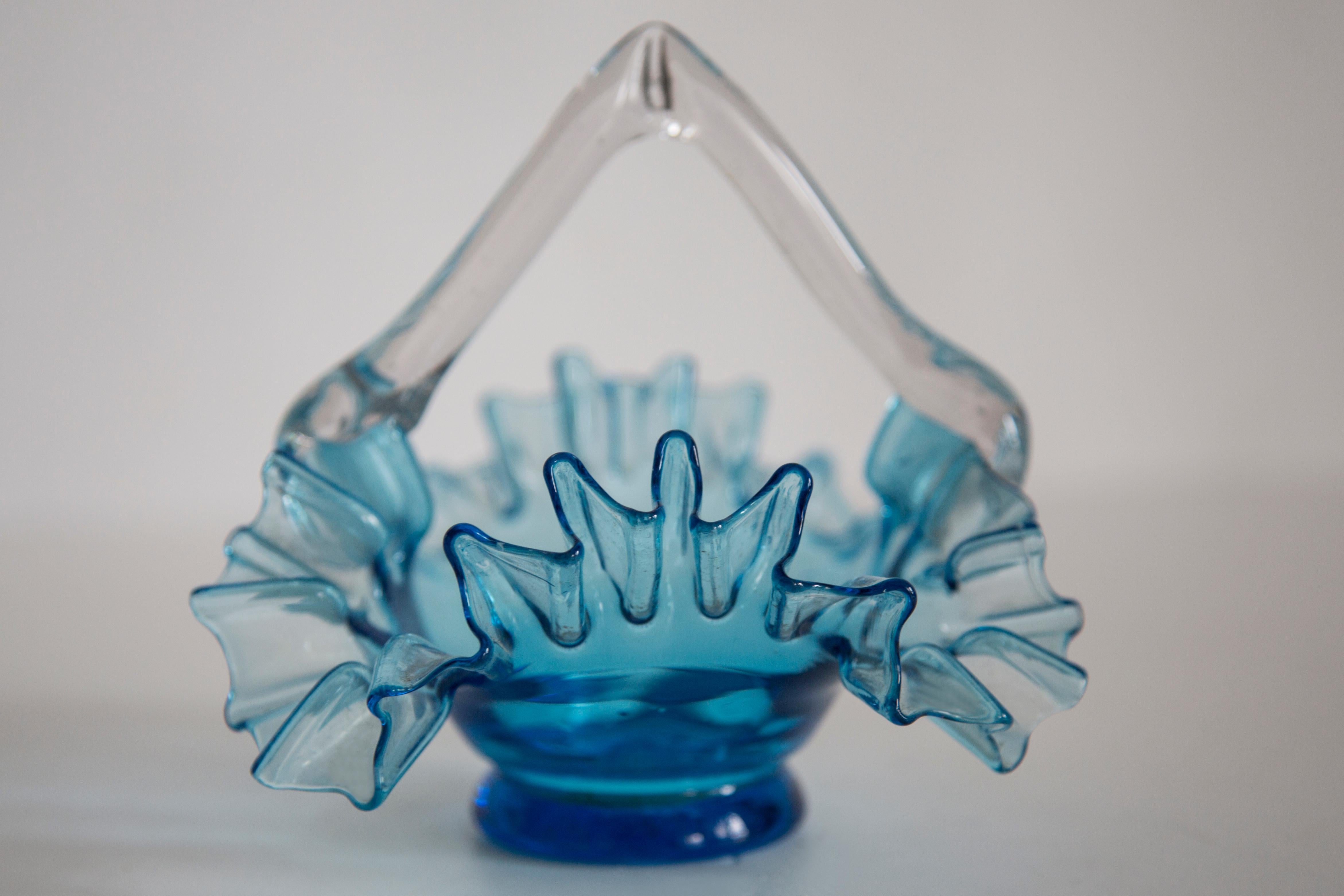 Vintage Blue Decorative Glass Basket Frill Bowl, Drost, Europe, 1960s In Excellent Condition For Sale In 05-080 Hornowek, PL