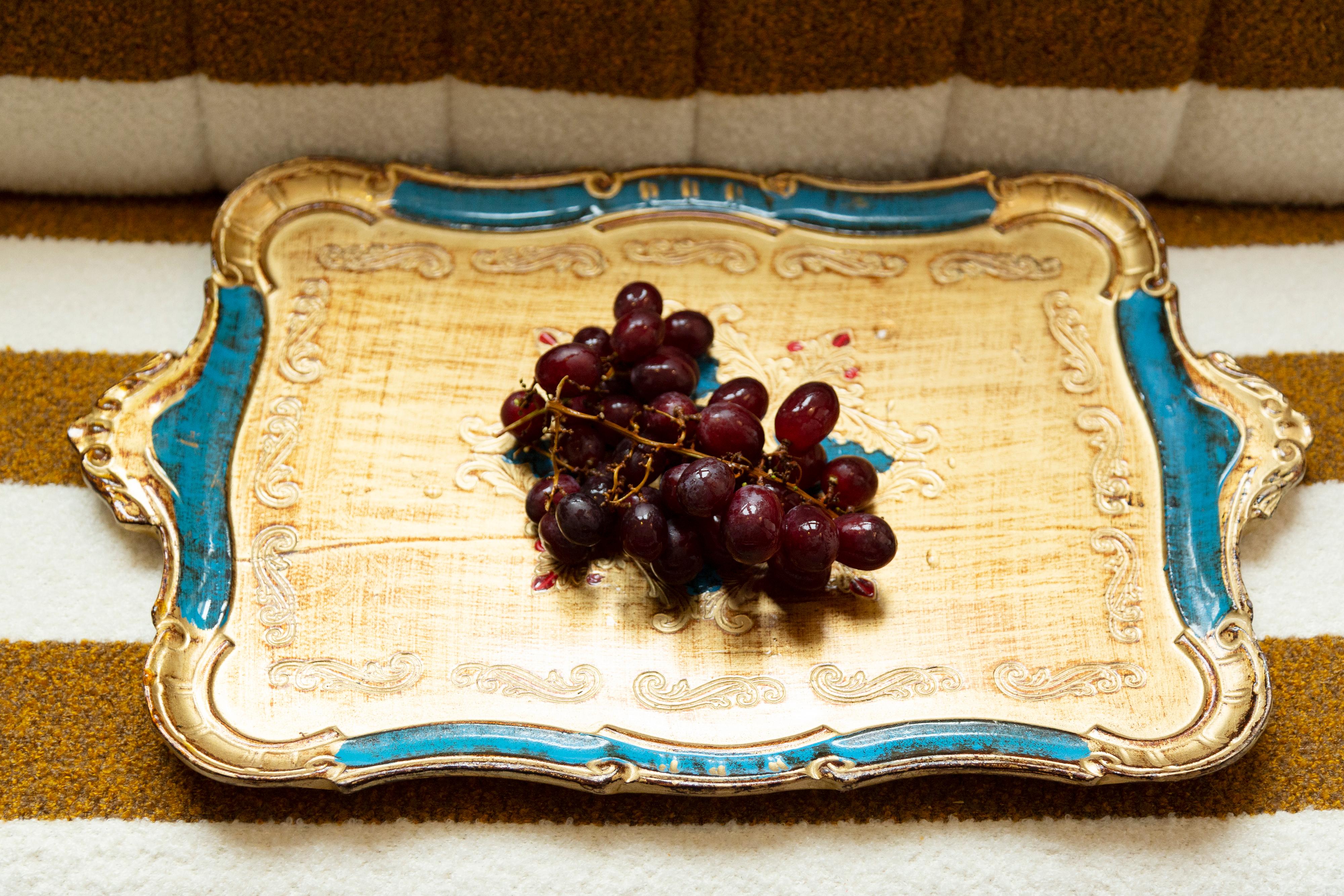 Vintage Blue Decorative Wood Plate, Italy, 1960s In Good Condition For Sale In 05-080 Hornowek, PL