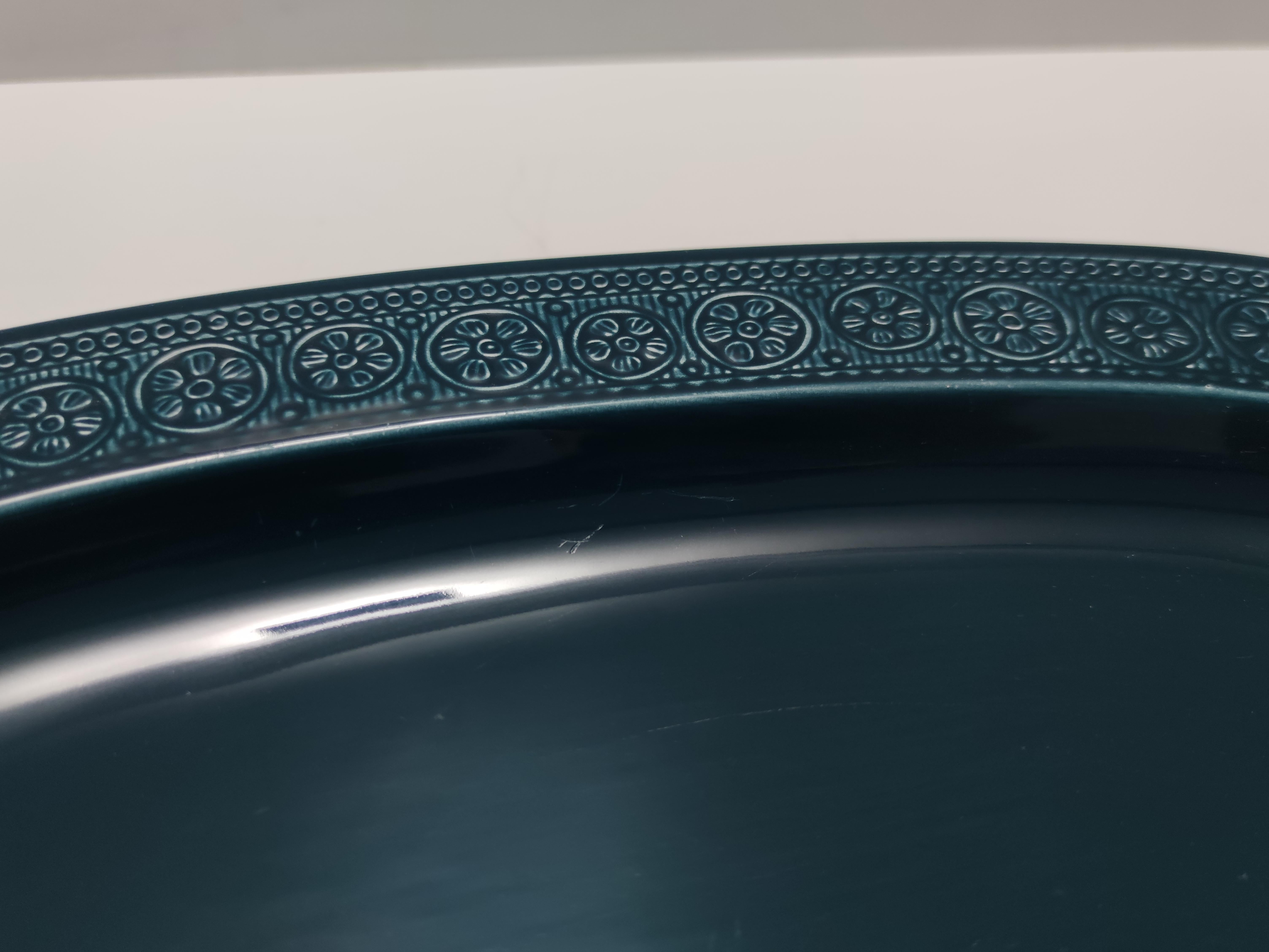 Metà XX secolo Vassoio vintage in terracotta blu 
