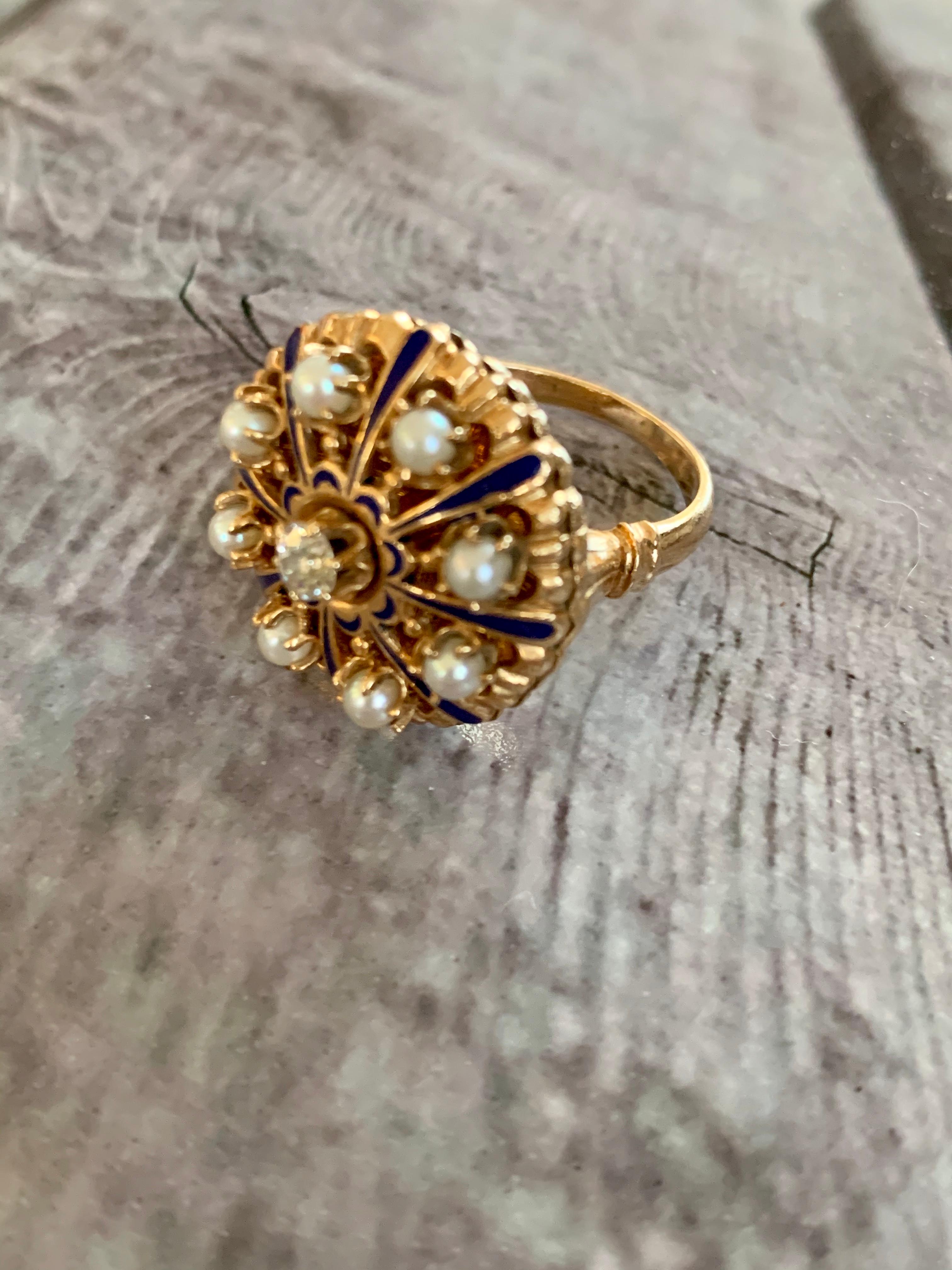 Vintage Blue Enamel and Euro Cut Diamond 14 Karat Yellow Gold Ring 5