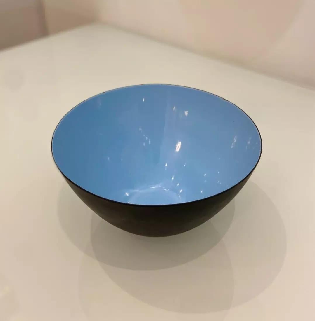 Mid-Century Modern Vintage Blue Enamel Krenit Bowl By Herbert Krenchel Circa 1960's. For Sale