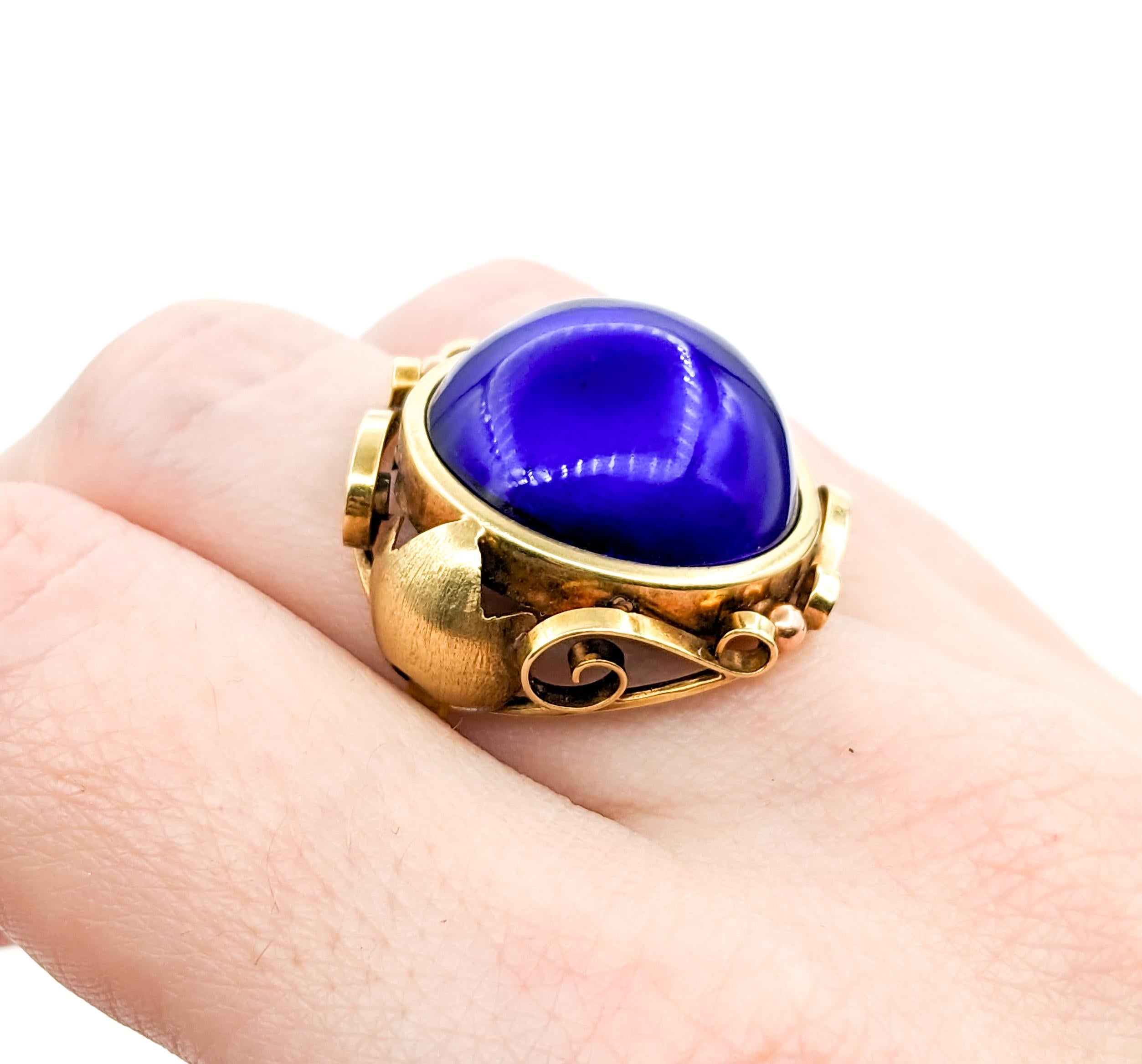 Vintage Blue Enameled Dome Ring In Yellow Gold For Sale 3
