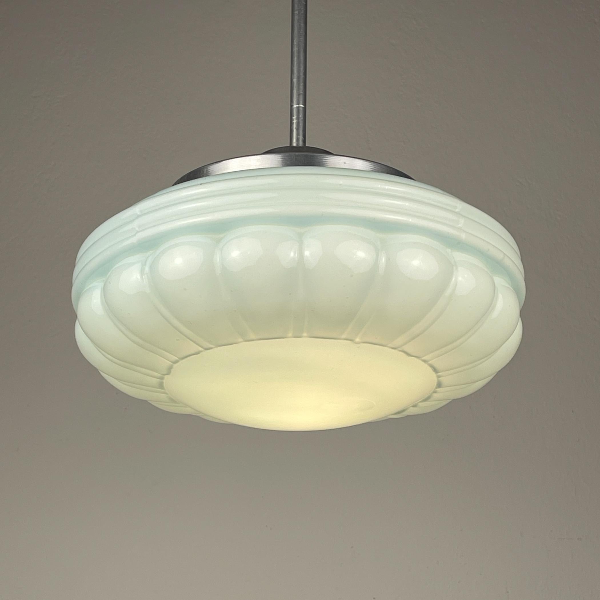 Italiano Lampada a sospensione in vetro blu vintage, Italia anni '50 in vendita