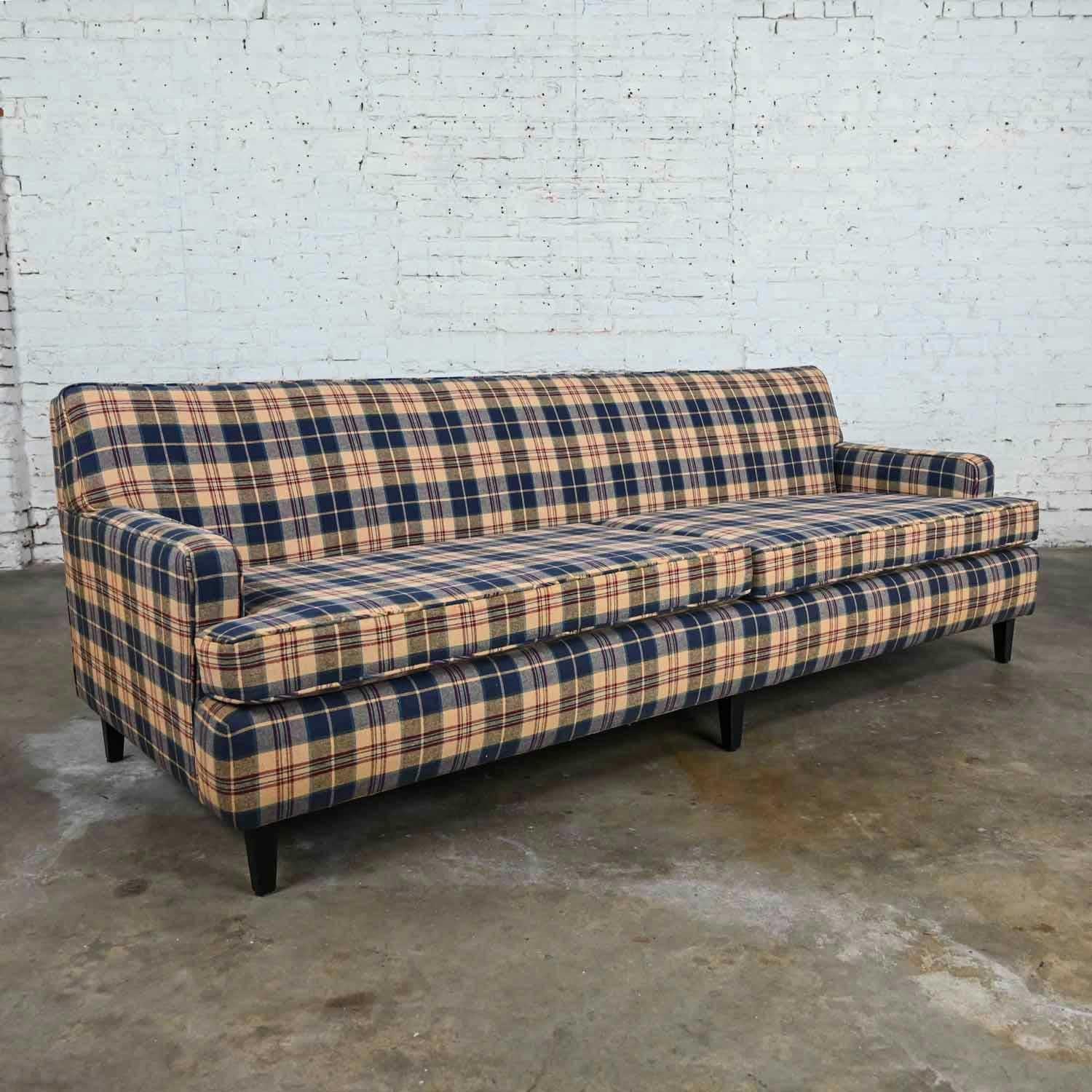Mid-Century Modern Canapé Vintage Bleu Kaki Marron & Noir Plaid Lawson Style Tight Back Sofa en vente
