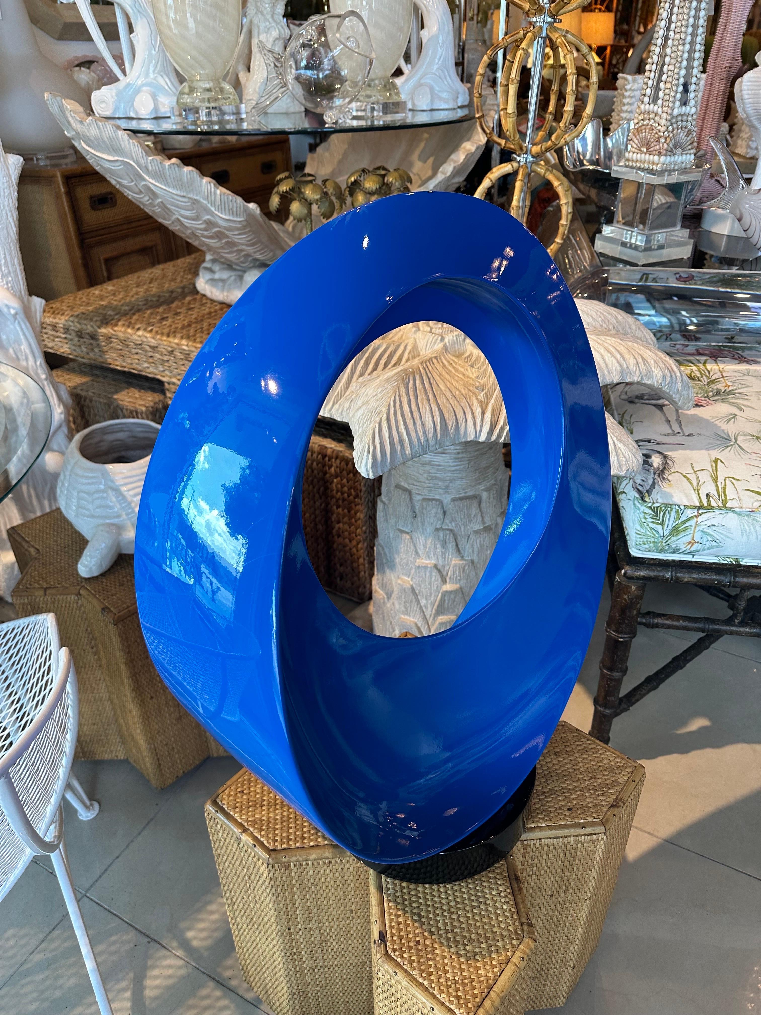 Vintage Blue Lacquered Modern Freeform Abstract Wave Round Statue Sculpture  For Sale 2