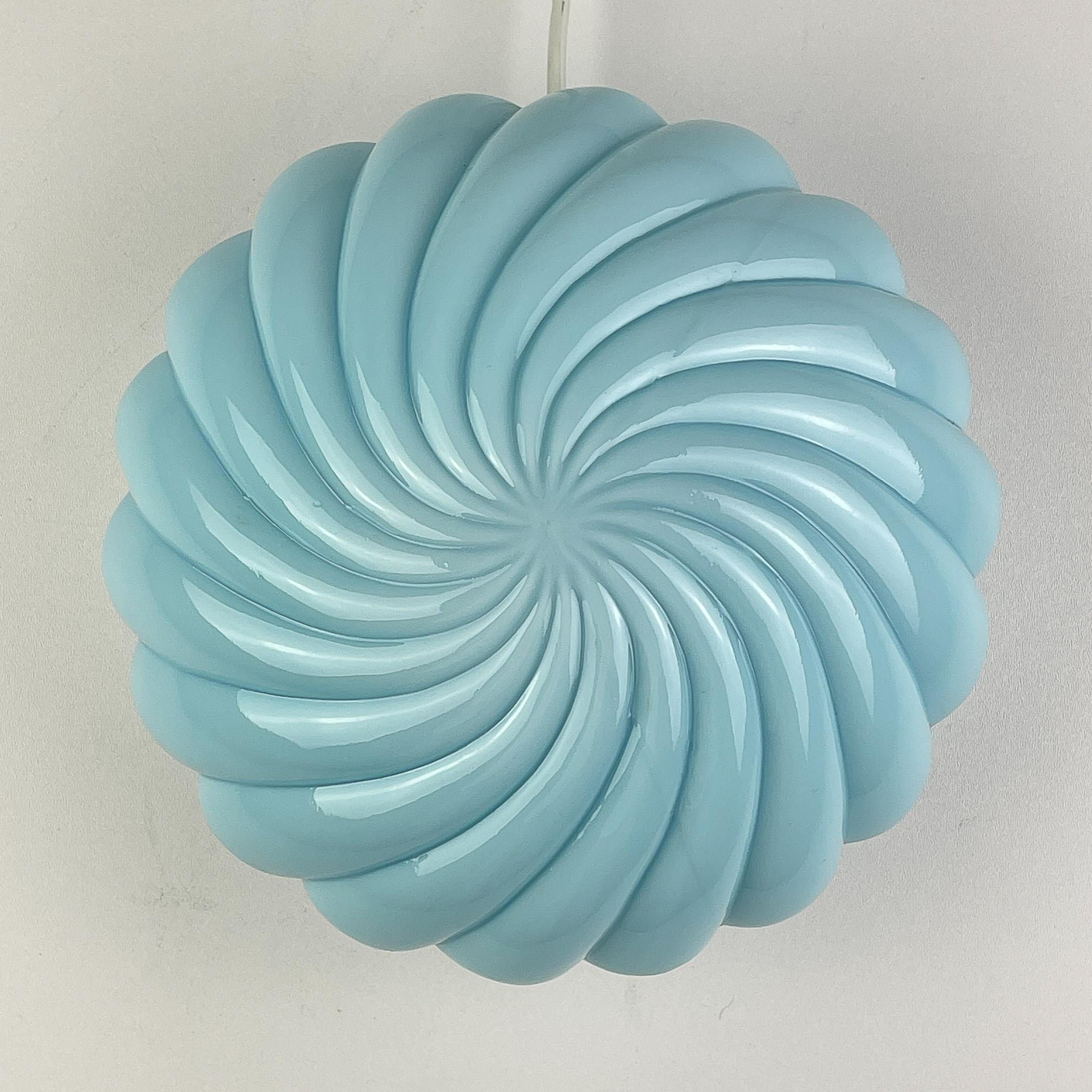 Lampe de table vintage en opaline bleue, Italie 1950s en vente 1