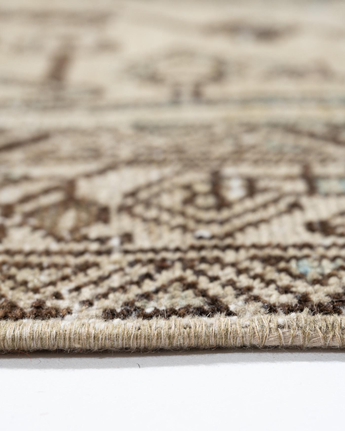 Tappeto Mazlagan blu vintage, persiano, con segni di invecchiamento, 4'5 x 6'3 in vendita 6